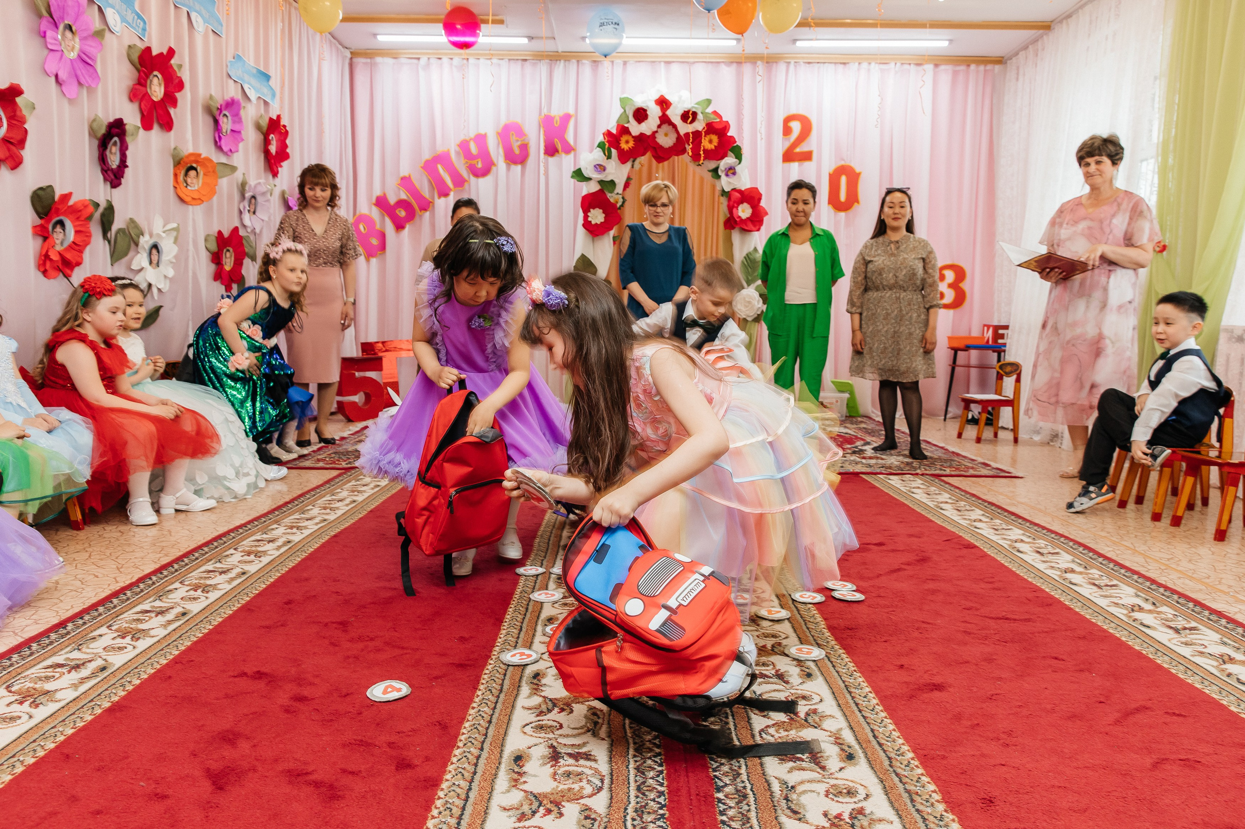 Выпускной Солнышко 2023. Воронистая Анастасия. Фотограф Якутия, Томпонский район