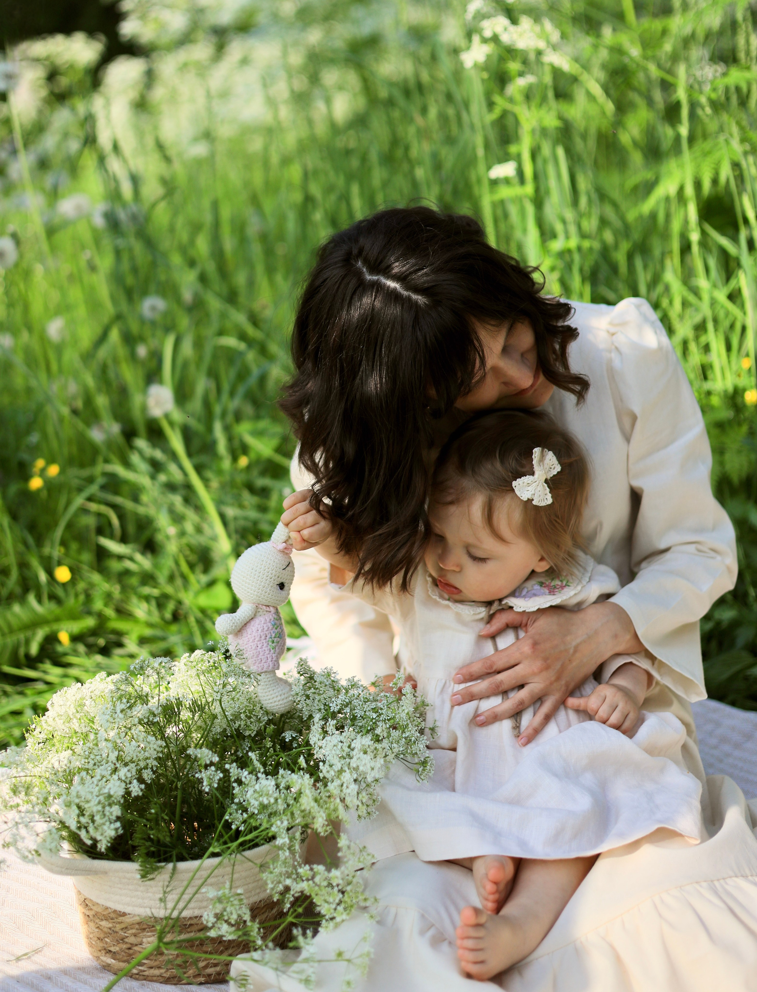 Ksenia and Eseniya. Family, portrait, content photo in Costa Rica Evgeniya Besprozvannykh