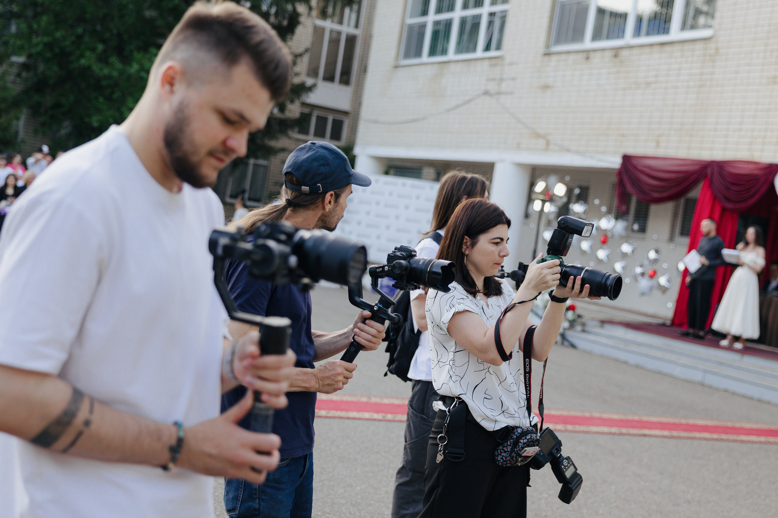 Вручение аттестатов. Свадебный фотограф Роман Еремеев