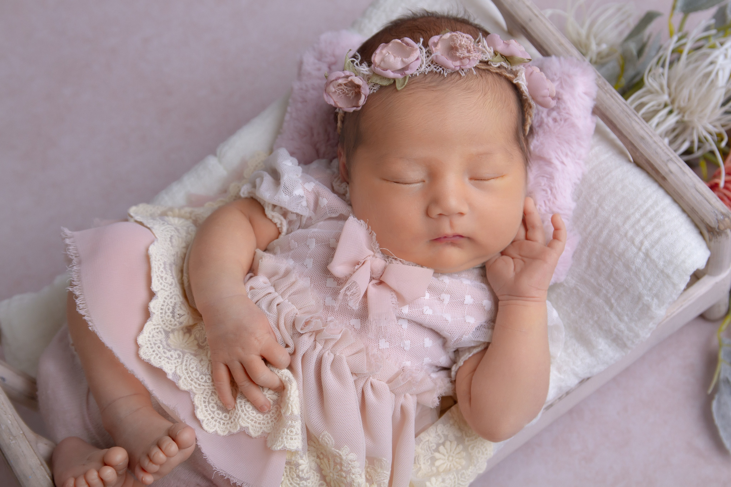 Портфолио. Самая первая фотосессия малыша! Профессиональная съемка новорожденных Newborn в Москве и МО!