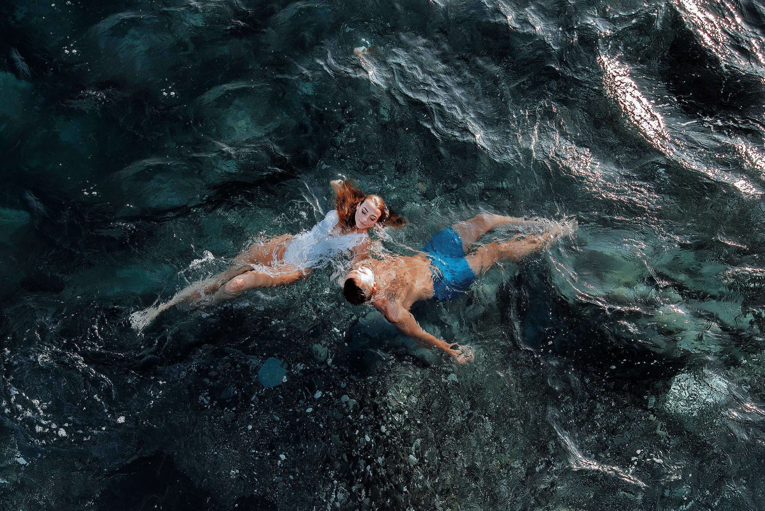 Фотограф в Адлере, Сириусе, Красной Поляне — лавстори, семейные и индивидуальные фотосессии