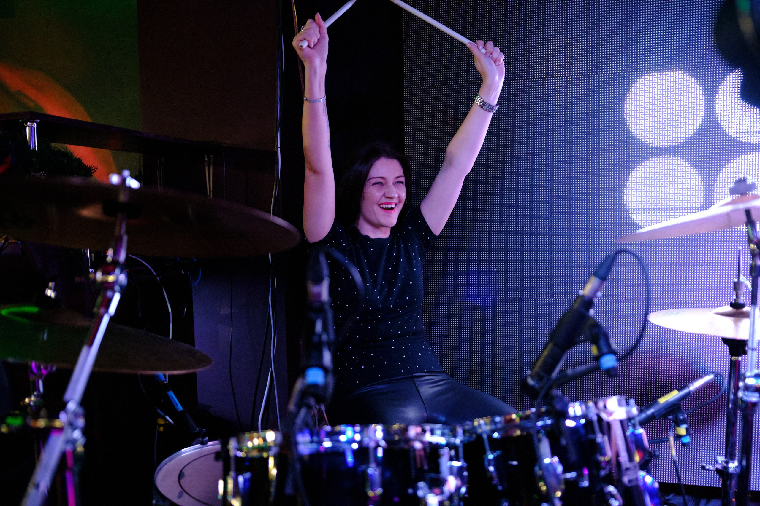 CocoBongo. Антон Ив