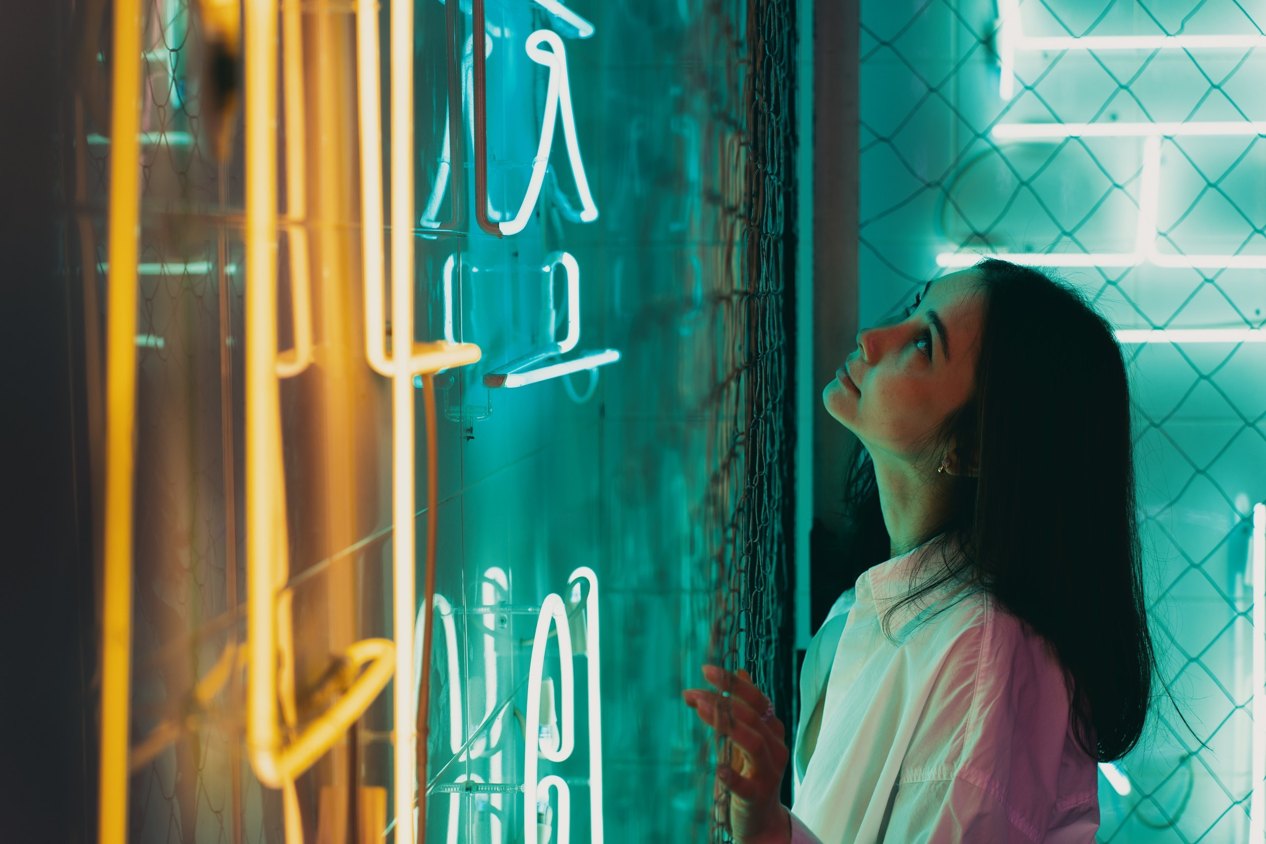 Фотосессия в неоне. Фотограф в Москве