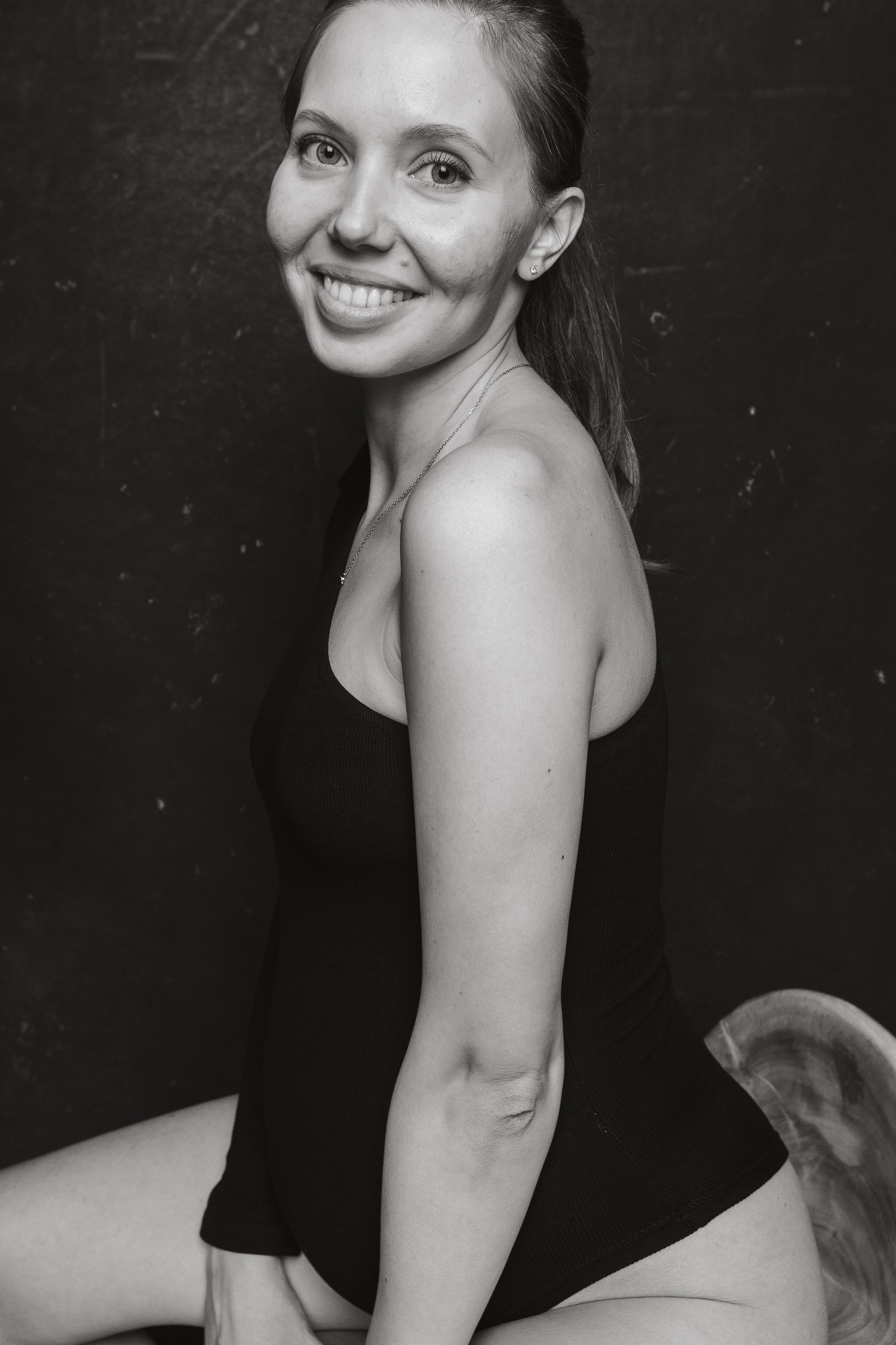 В ожидании. Свадебный и портретный фотограф в Королёве Сергей Чихарев