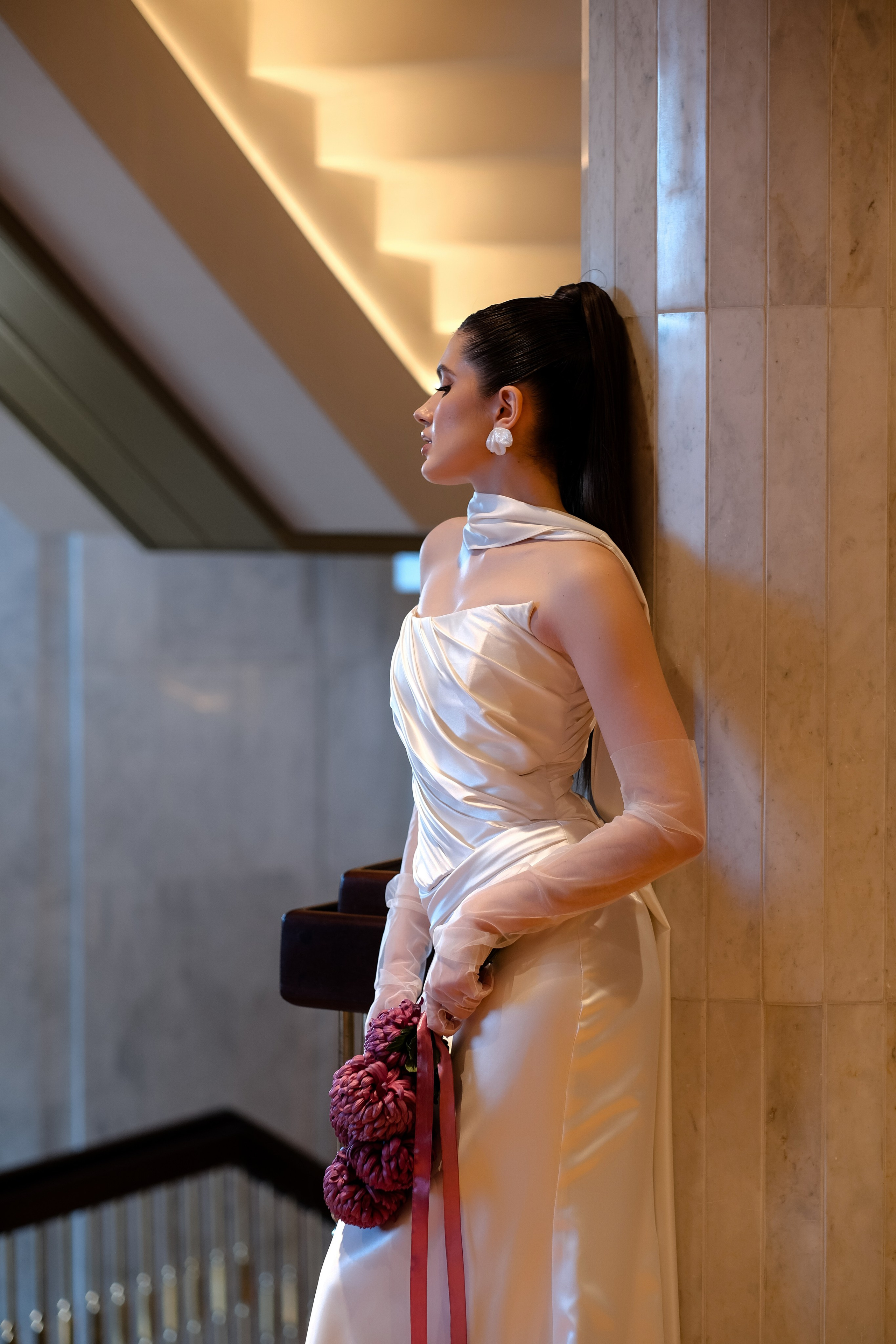 Свадебная фотосессия в театре драмы имени Наума Орлова. Свадебный фотограф в Челябинске Сырчикова Наталья