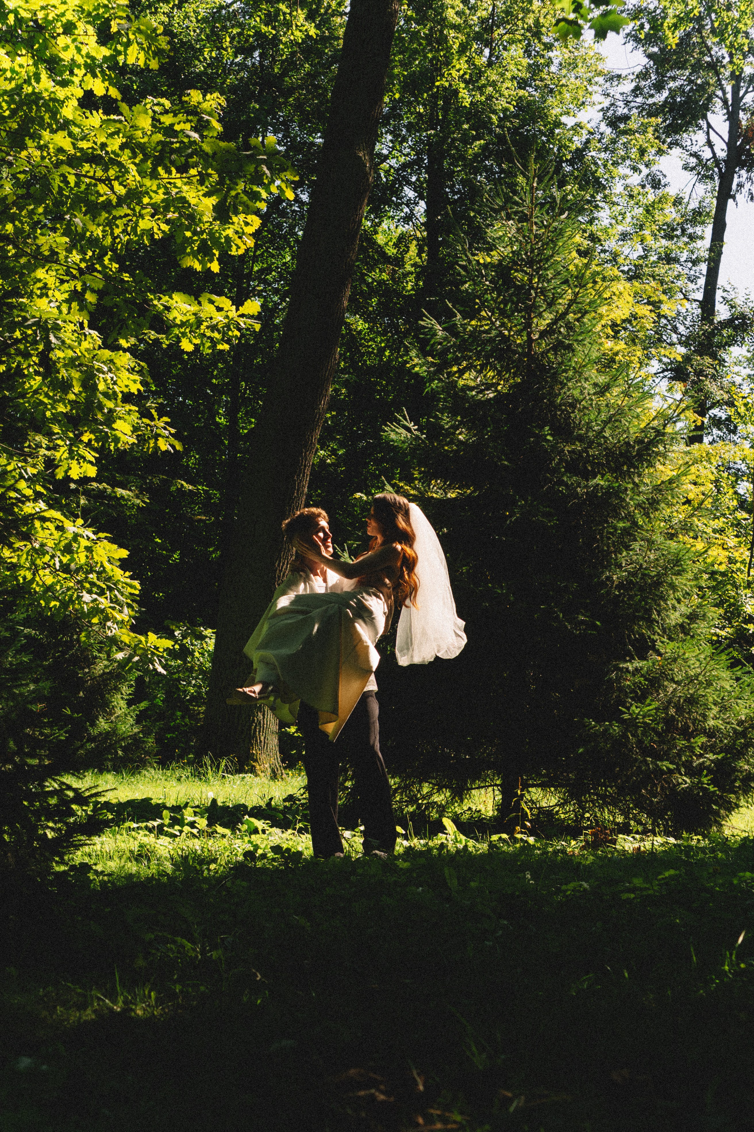 СВАДЕБНАЯ СЬЕМКА В ПЕТЕРГОФЕ И СЬЕМКА РЕПОРТАЖА В ЗАГСЕ ПЕТЕРГОФА. Профессиональный фотограф, Санкт-Петербург — Виктория Богомолова