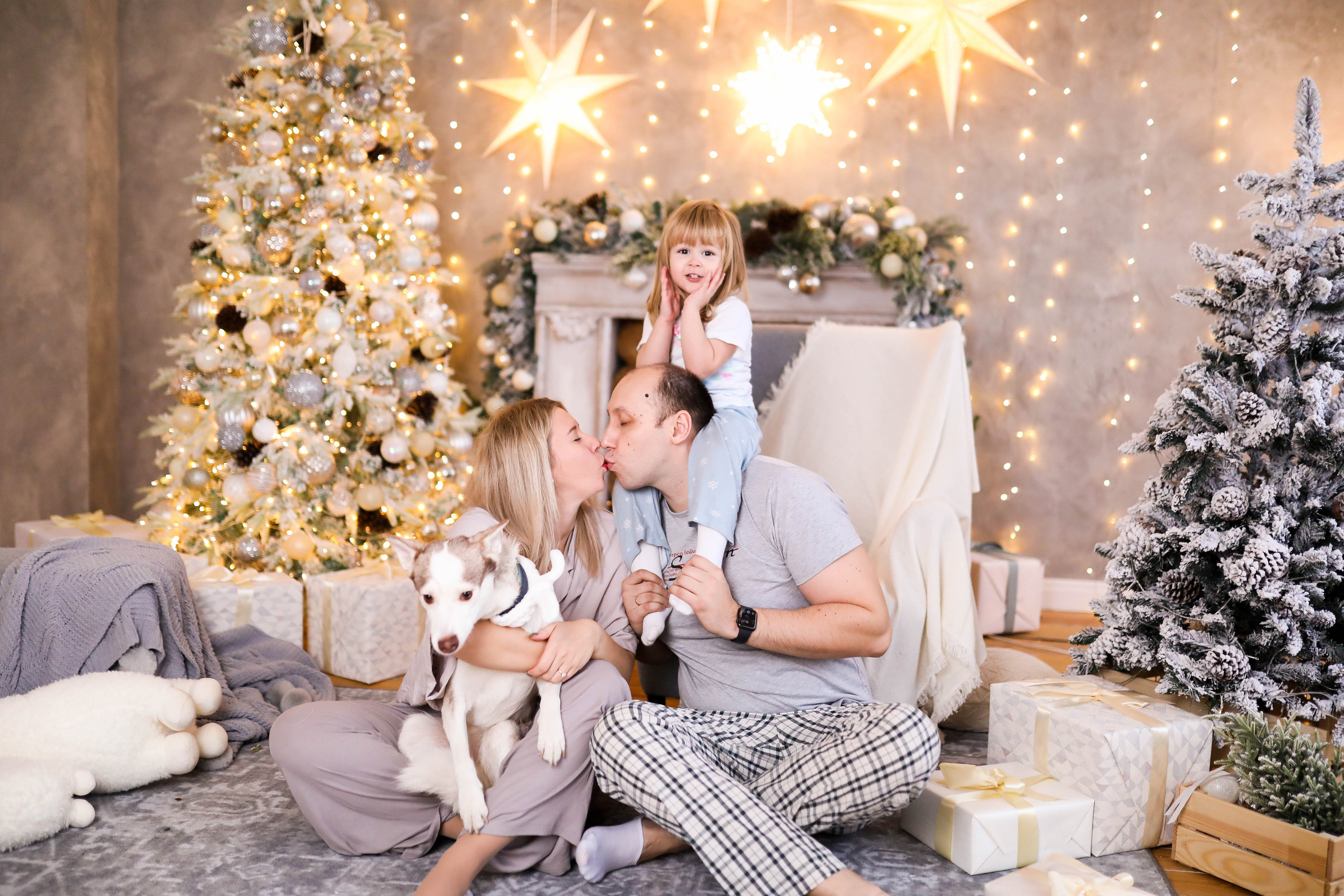 Семейная фотосессия волшебный Лофт. ФОТОГРАФ ХАБАРОВСК АНАСТАСИЯ РАЧЕНКОВА