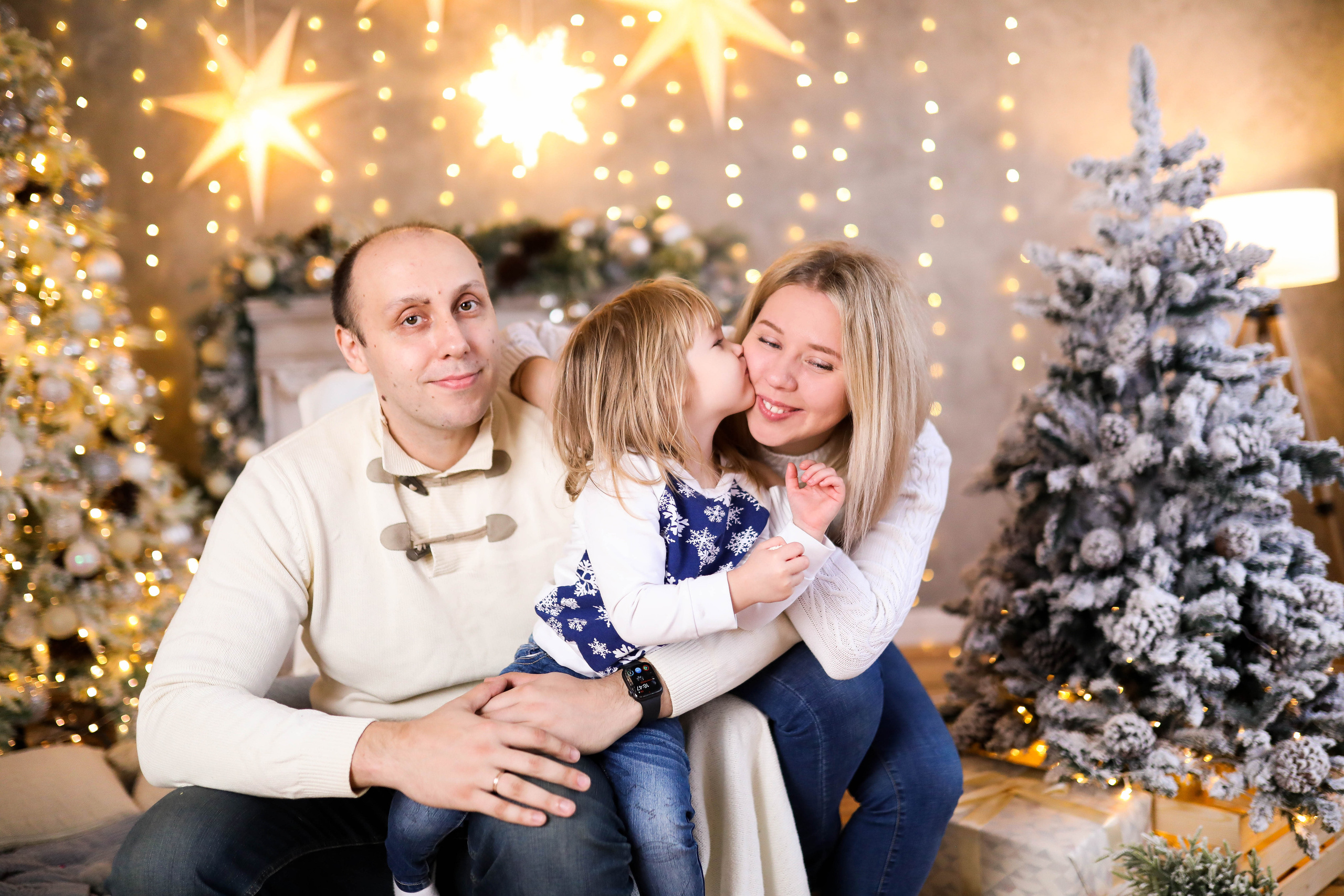 Семейная фотосессия волшебный Лофт. ФОТОГРАФ ХАБАРОВСК АНАСТАСИЯ РАЧЕНКОВА