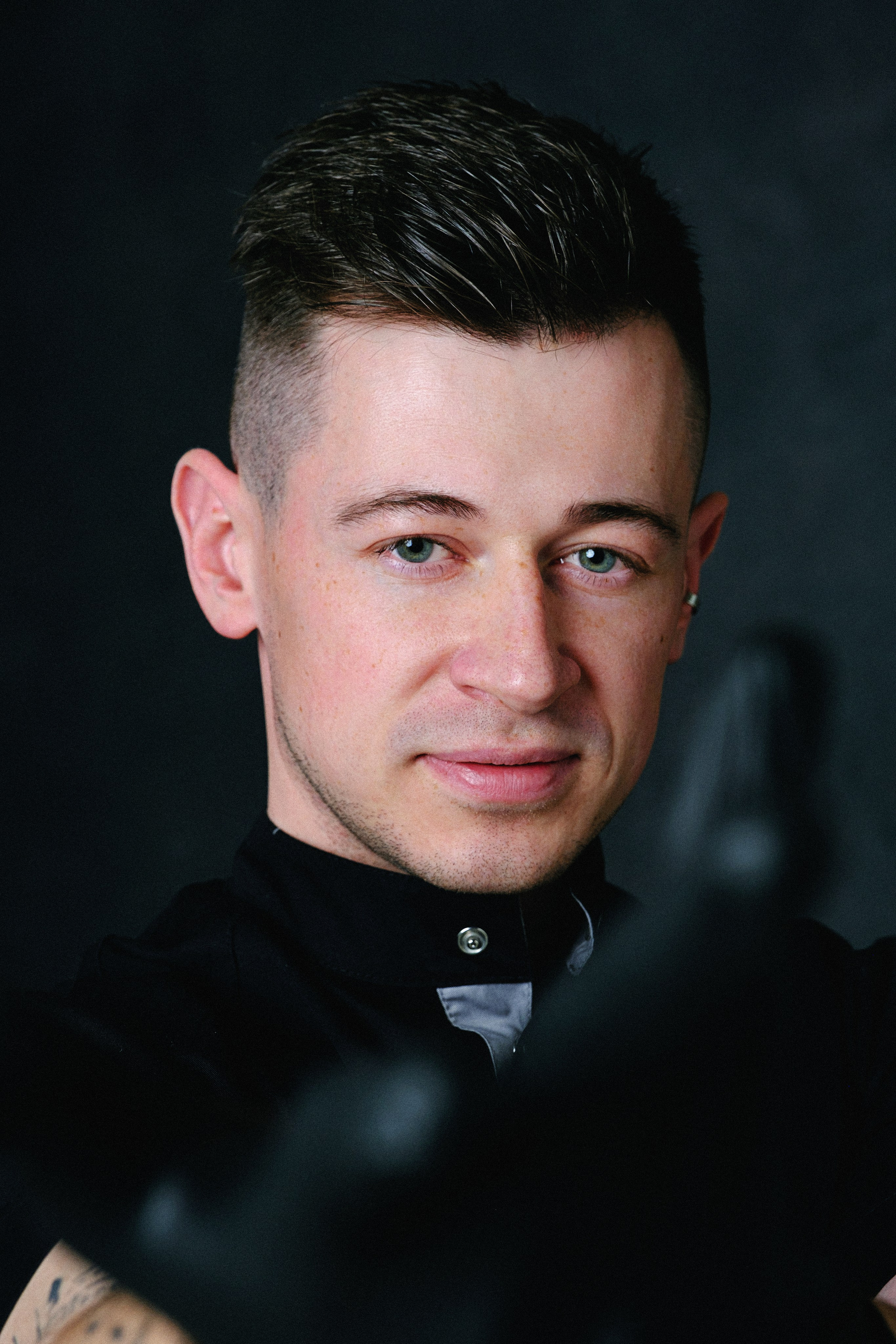 Мужчина — косметолог. Фотограф и видеограф в Омск/Москва Сащенко Лера