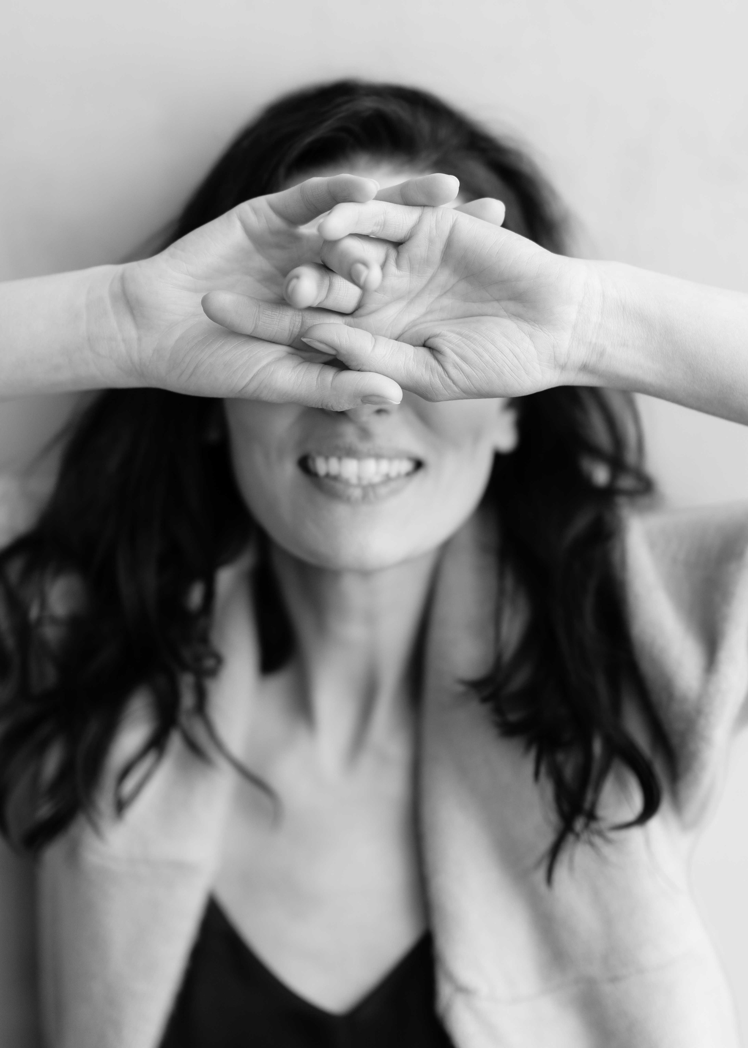 Женский портрет 35+. Женский портретный фотограф 35+ Воронеж. Добро пожаловать в магию ЧБ портрета