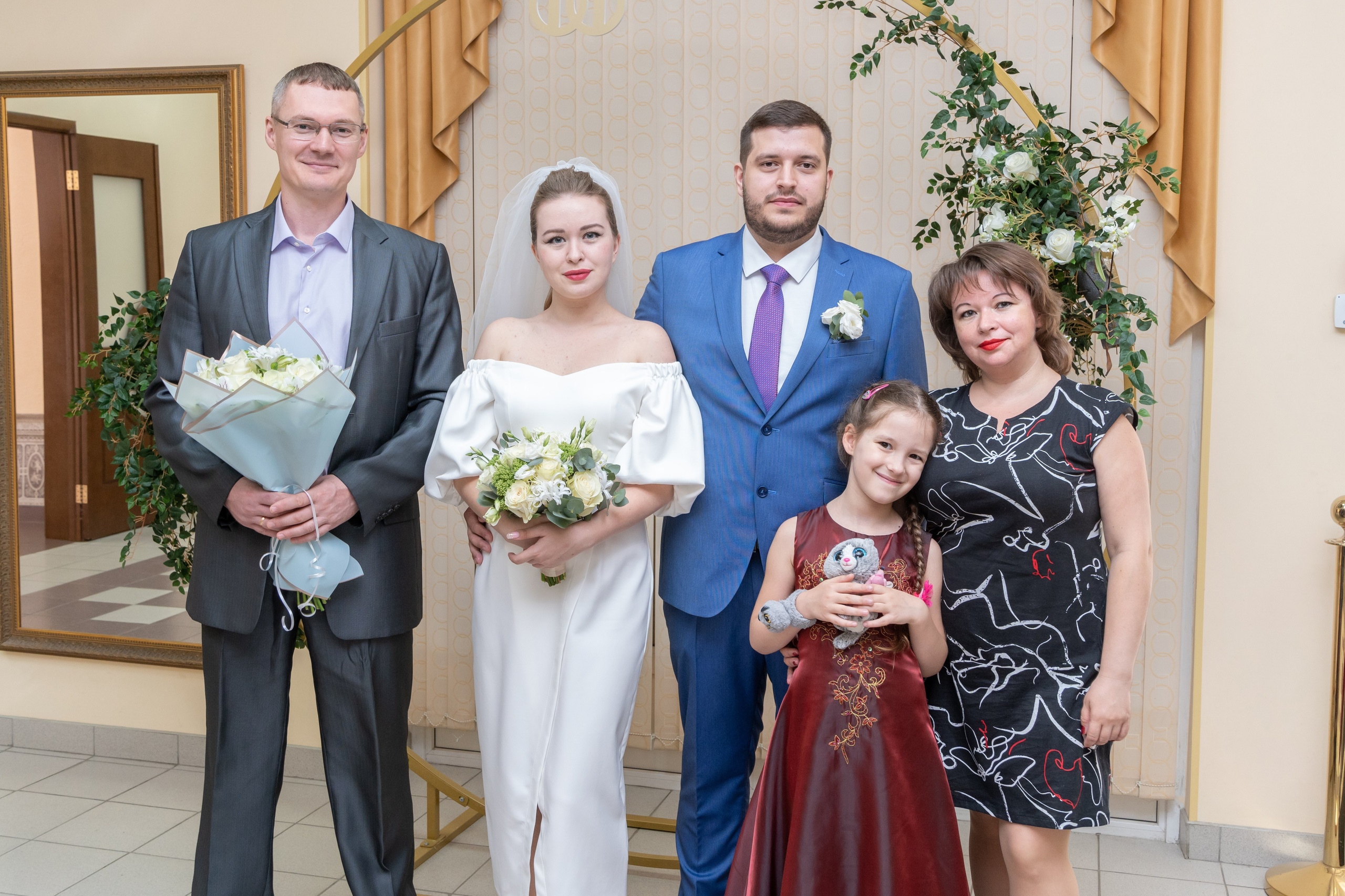 Таня и Андрей. ЗАГС. Репортажный и интерьерный фотограф Александра Солдатова