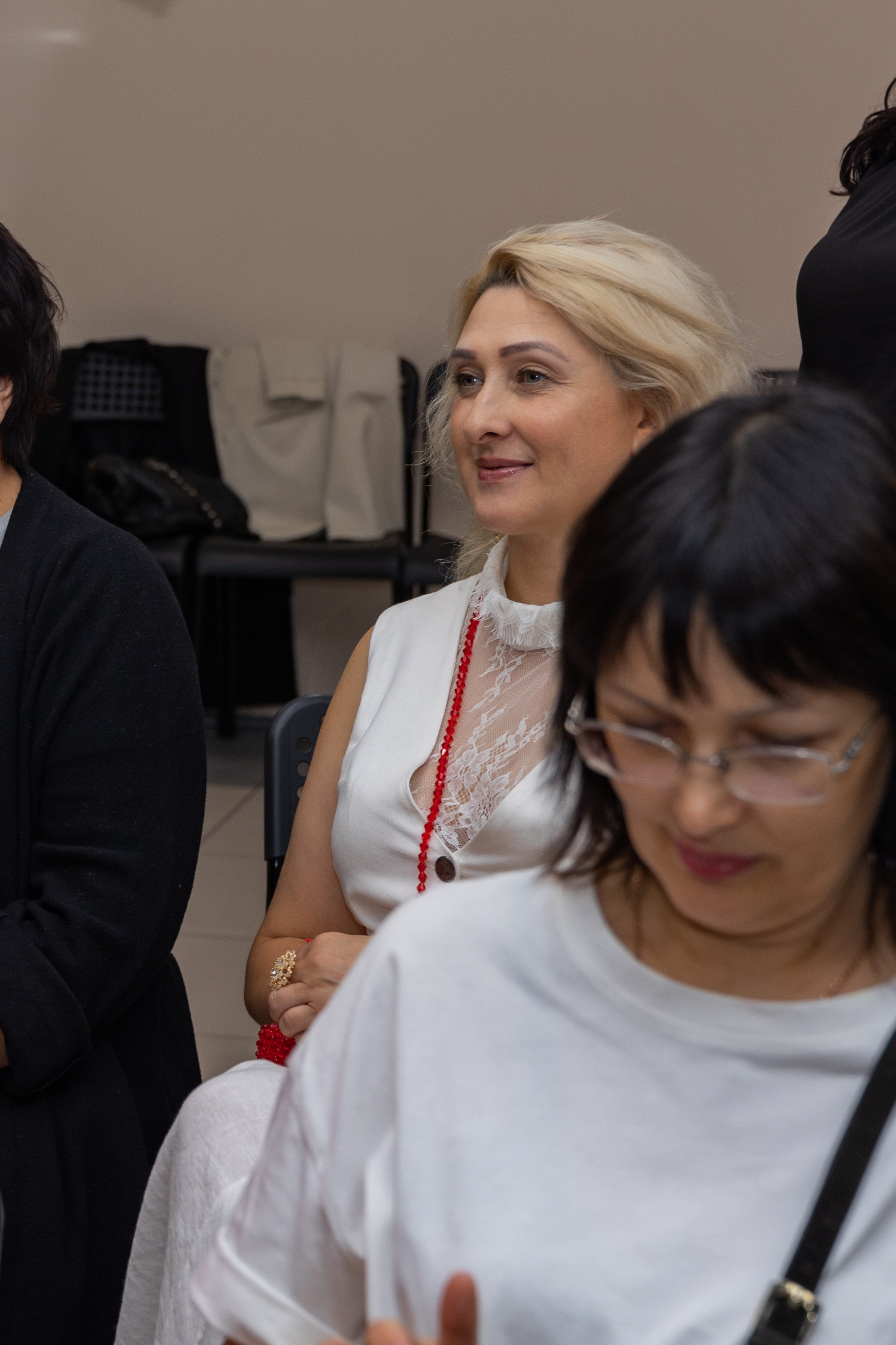 ProWomen. Выпускные альбомы во Владивостоке