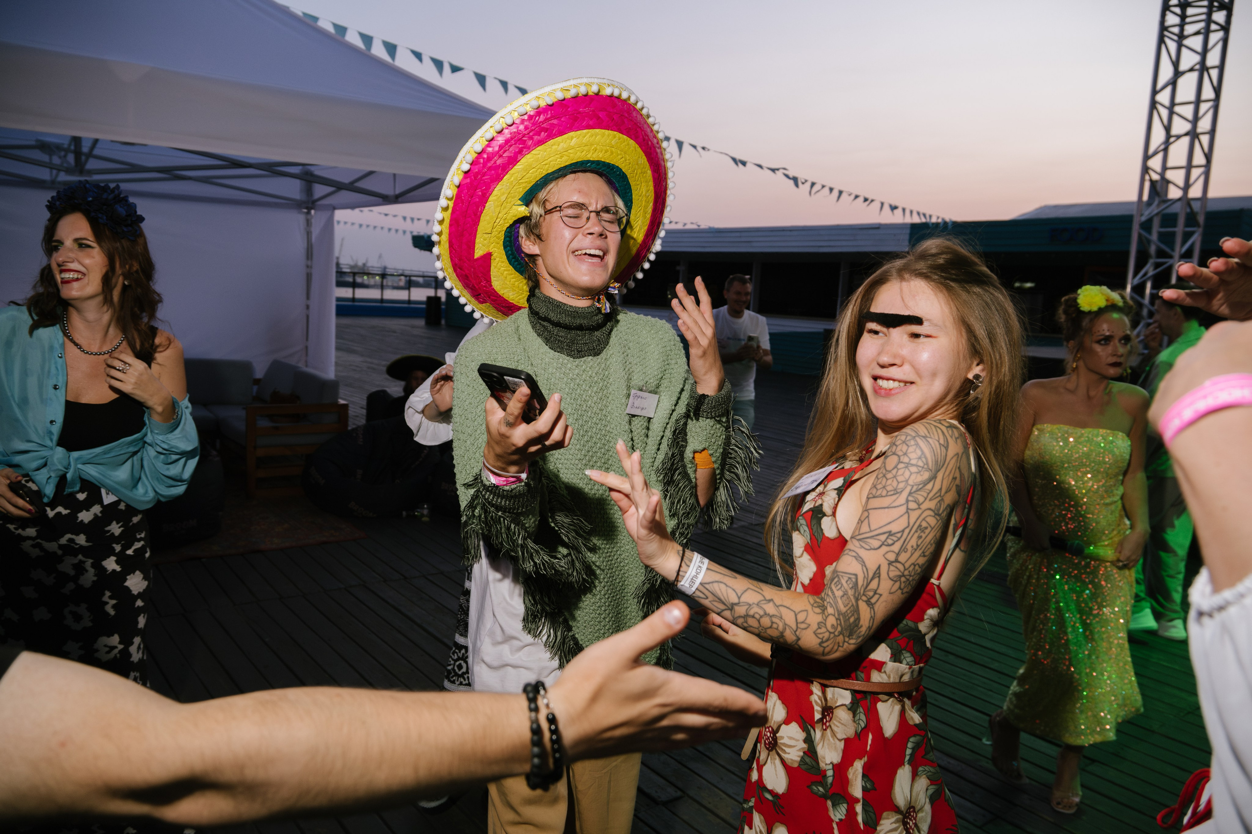 Корпоративы/Праздники. Фотограф и видеограф в Северной столице