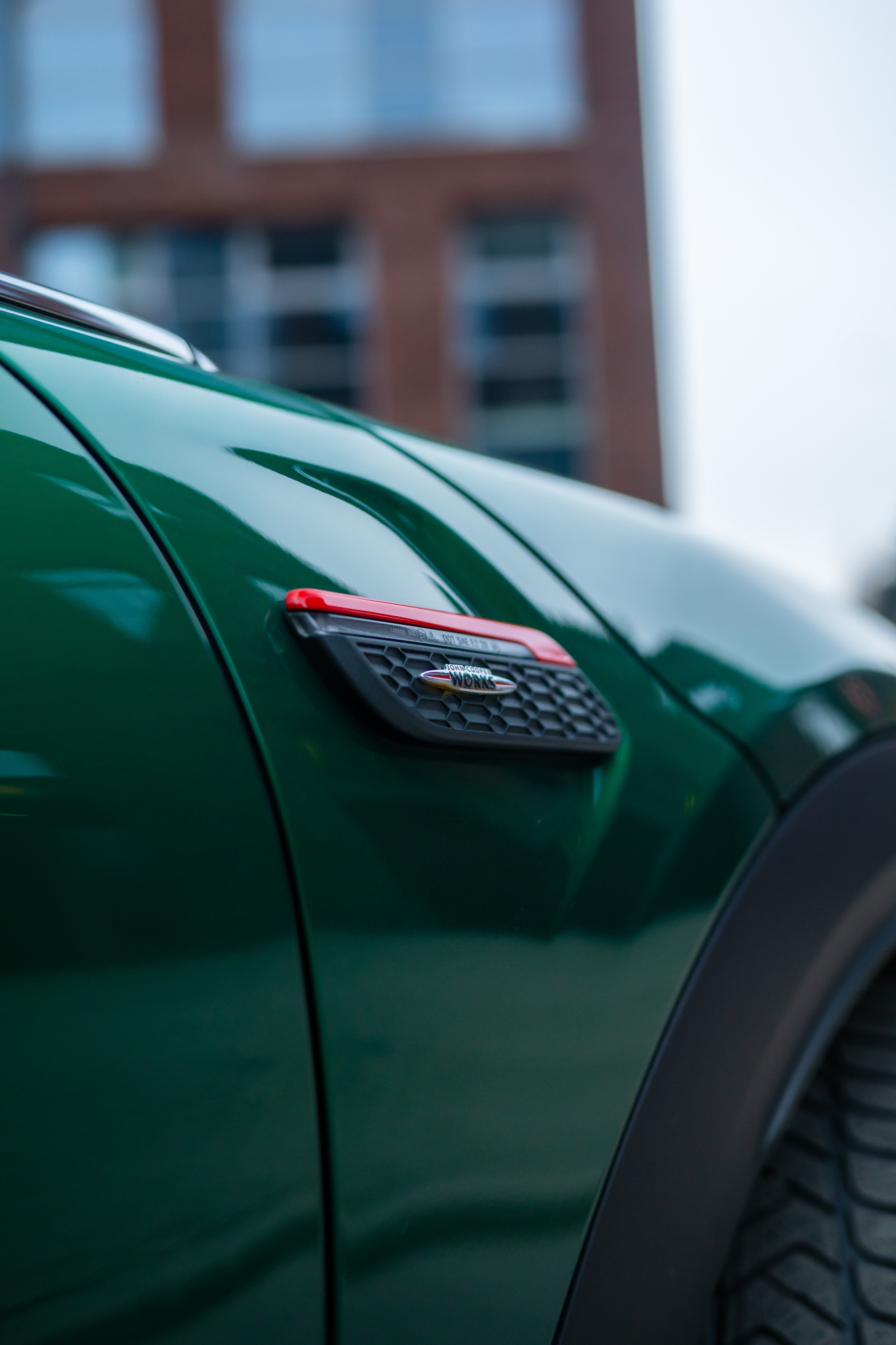 MINI JCW & Mercedes Benz SLK300. Mirllaev