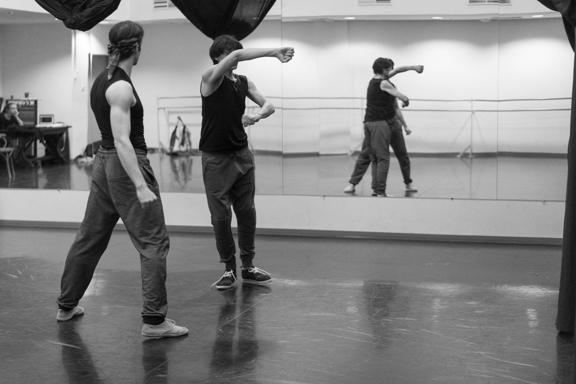 Портреты и истории