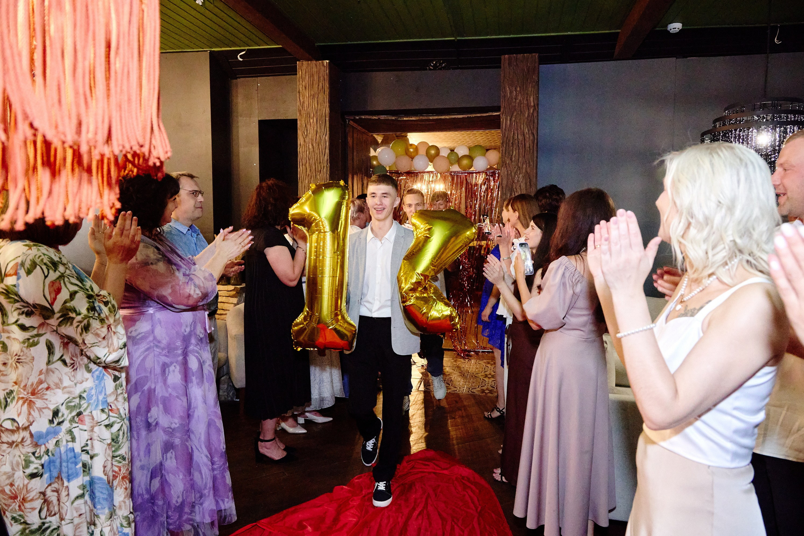 Выпускной 35 Сош. Фотограф Выпускные альбомы Таганрог Сергей Коробченко