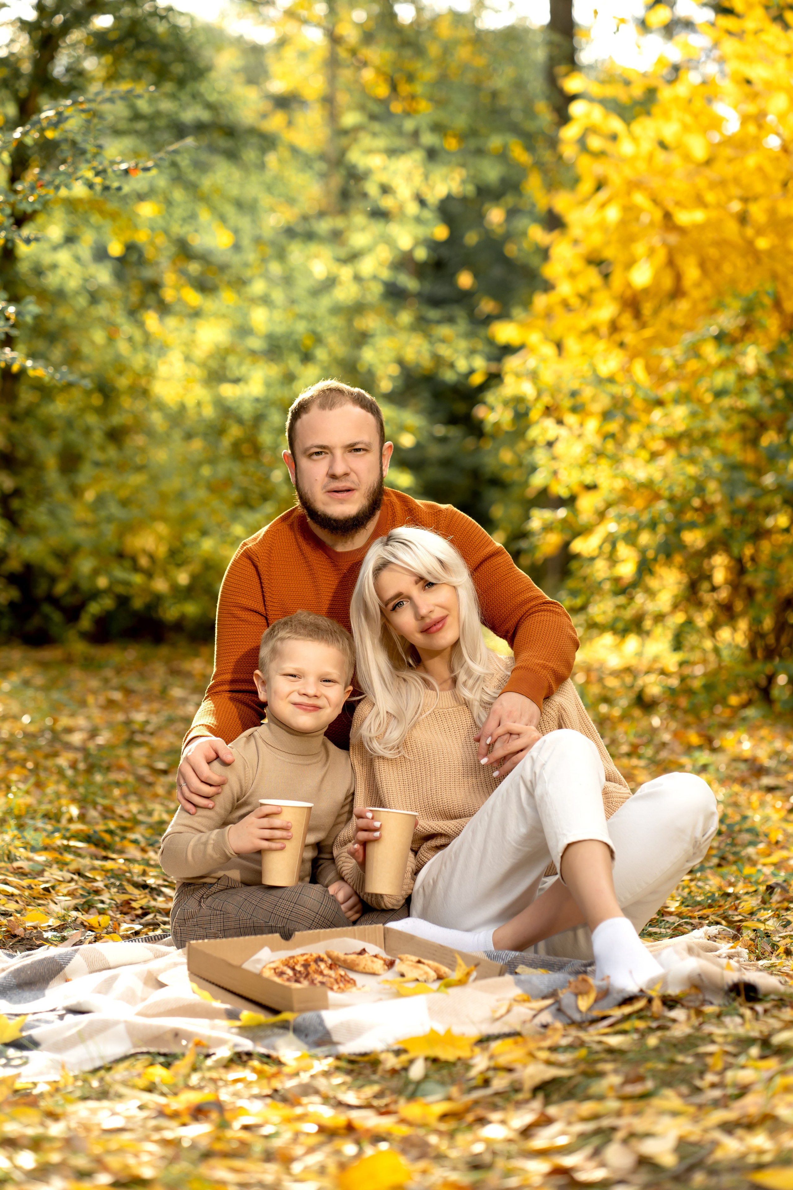 Теплый осенний день. Фотограф в Красноярске. Юлия Чаушанская