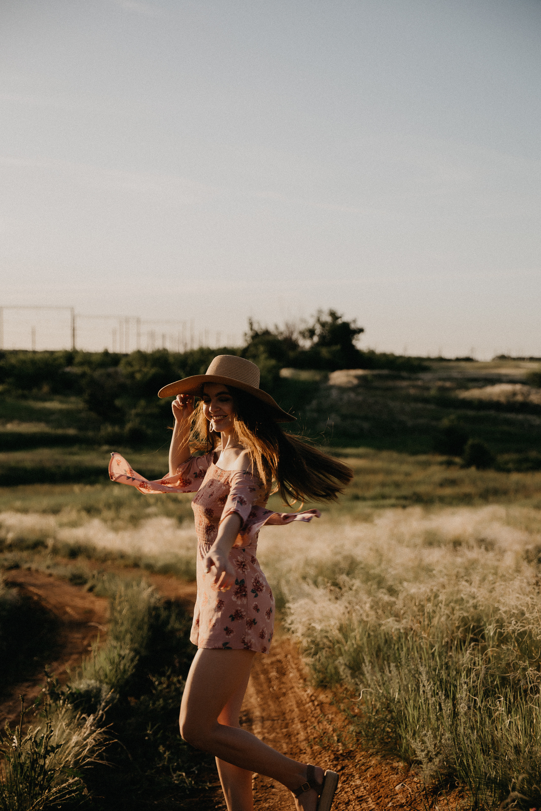 Фотосессия на закате Волжский. Свадебный и семейный фотограф в Волгограде Кристина Иванова