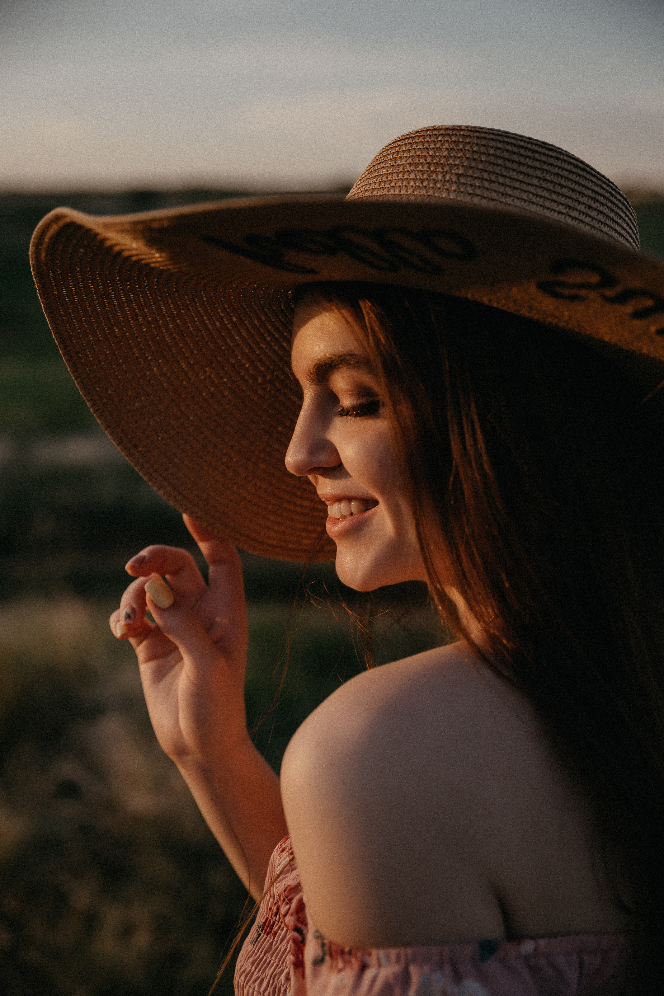 Фотосессия на закате Волжский. Свадебный и семейный фотограф в Волгограде Кристина Иванова