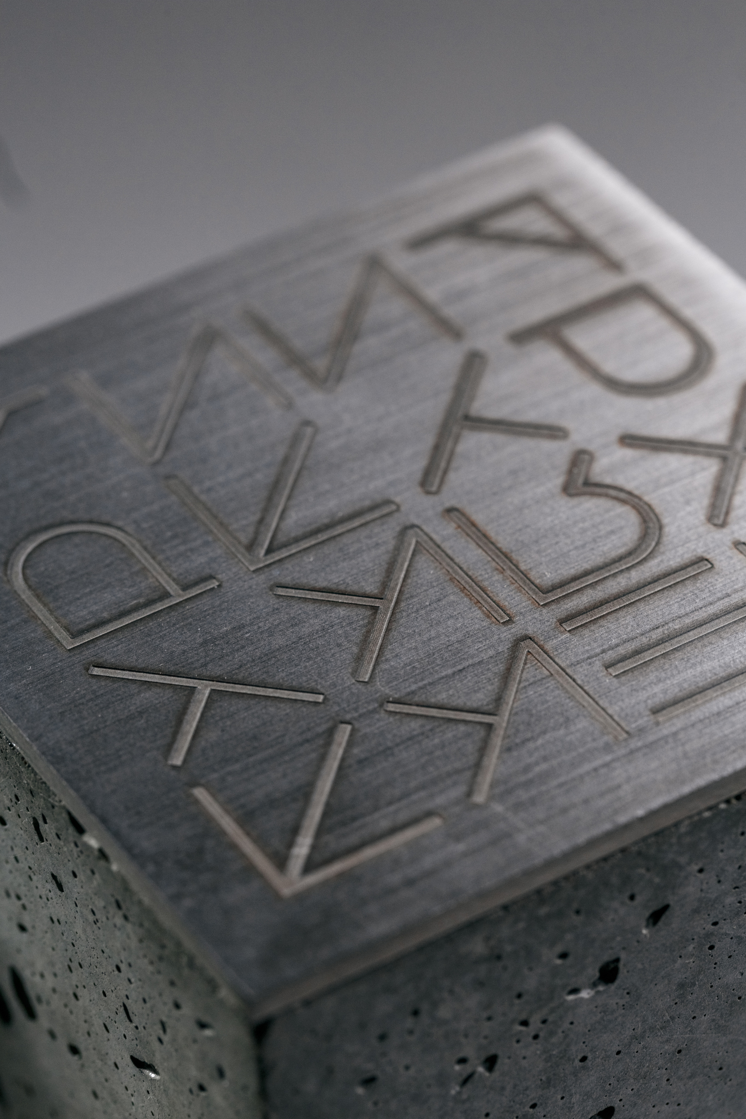 Статуэтки архитектурной премии «Эйгэ». Фотограф в Якутске Сулустаан Алексеев