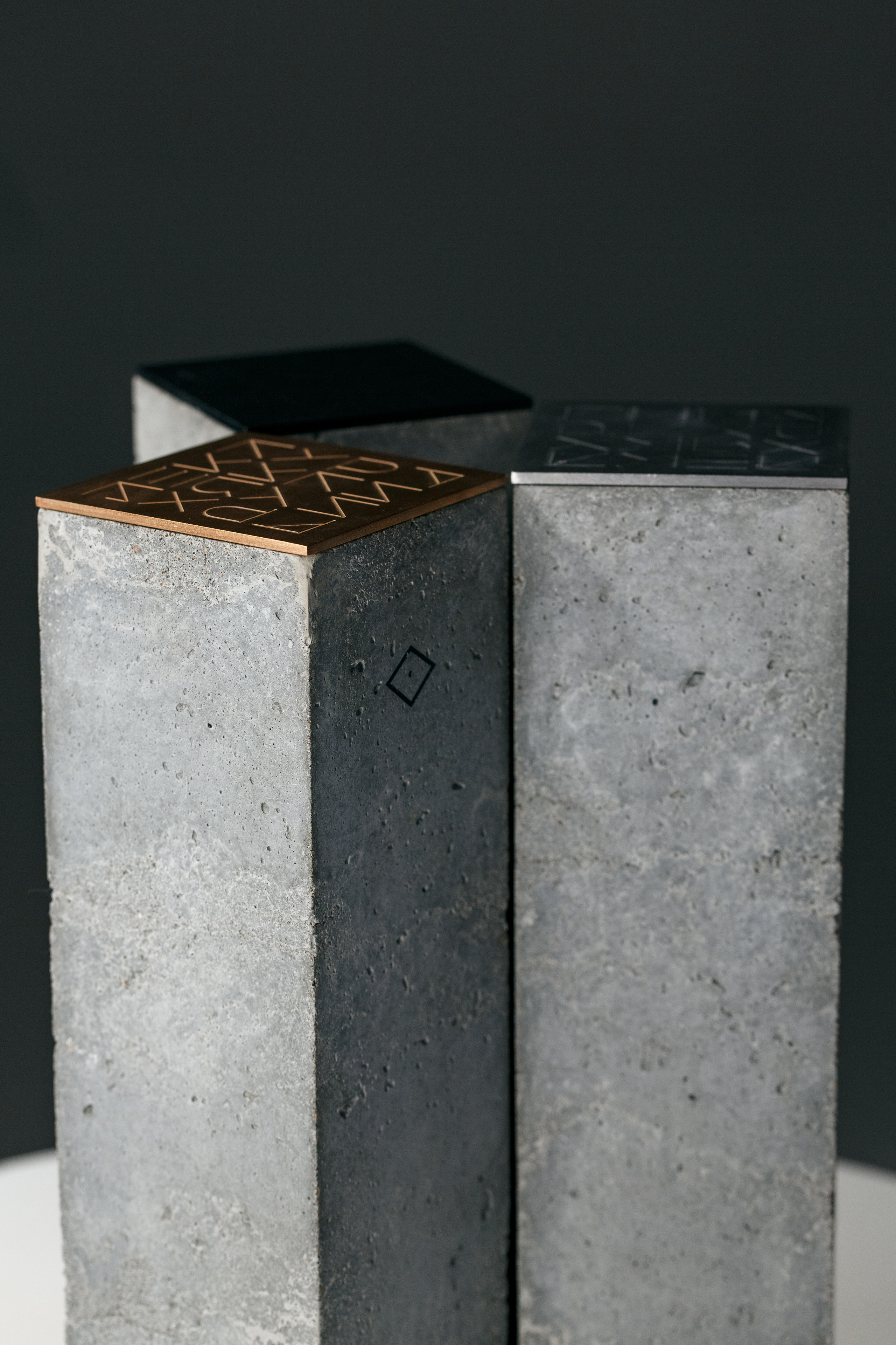 Статуэтки архитектурной премии «Эйгэ». Фотограф в Якутске Сулустаан Алексеев