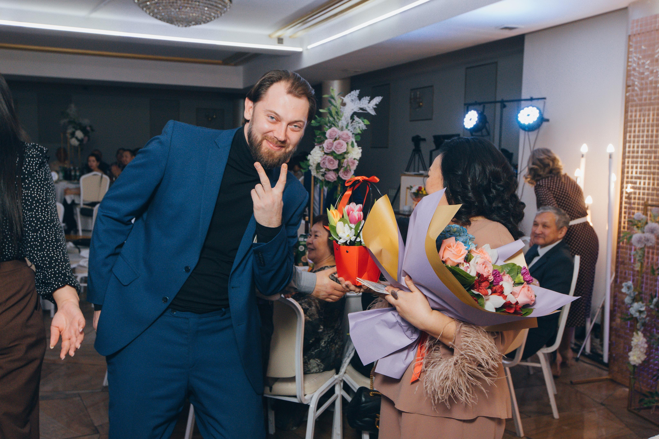 Юбилей Марии Романовны. Фотограф в Якутске Сулустаан Алексеев