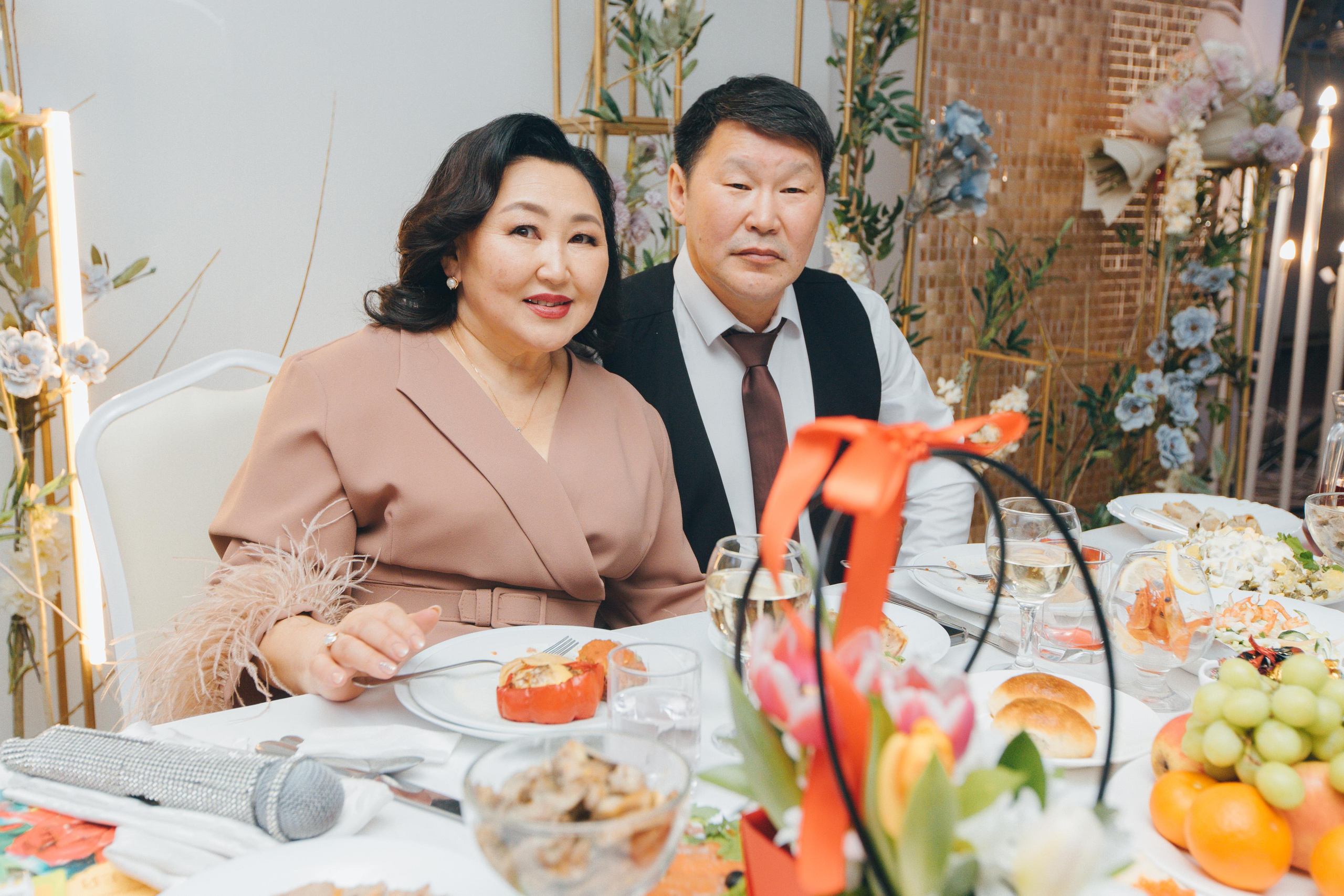 Фотосессия семьи Афанасьевых. Фотограф в Якутске Сулустаан Алексеев