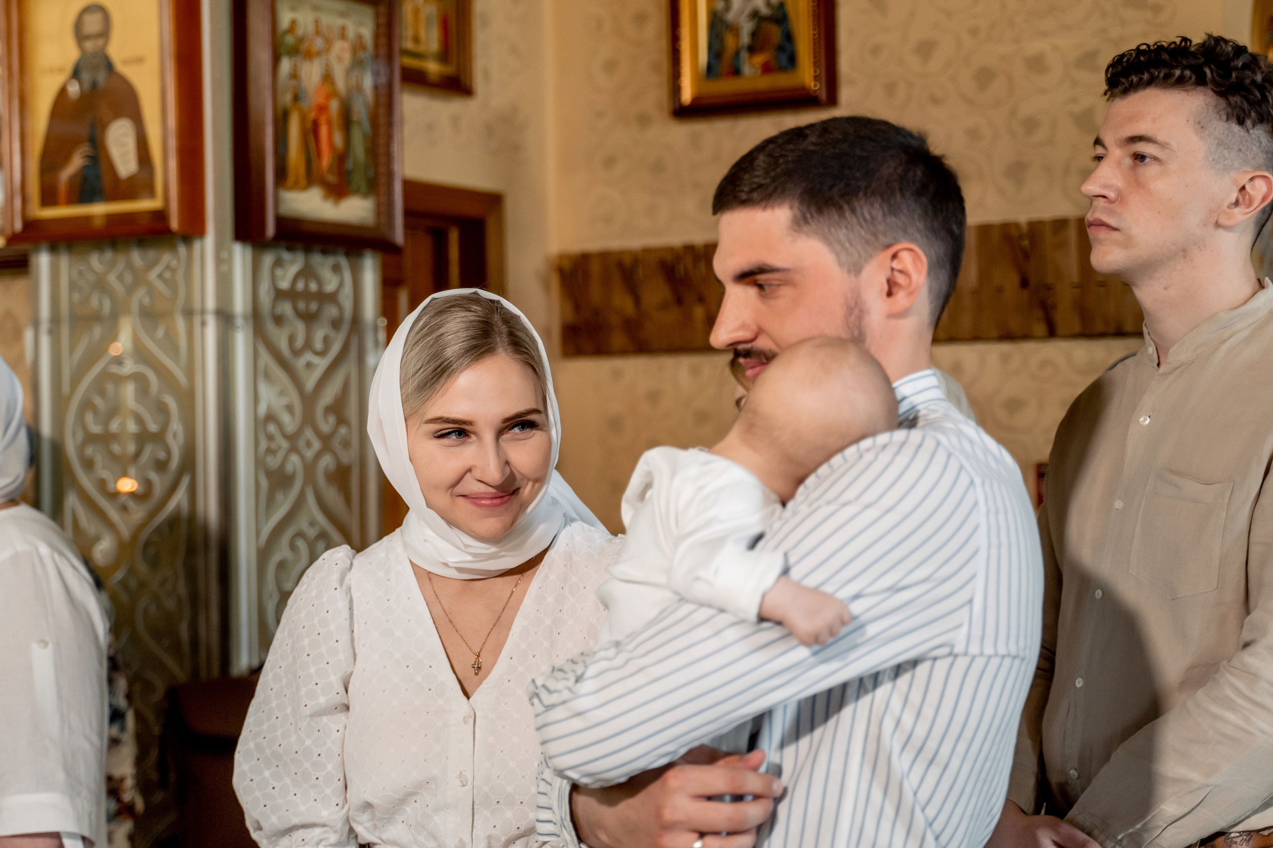 Крещение в храме Александра Невского Видное. Фотограф \ Видеограф на Крещение, Венчание Москва| Семейные съемки