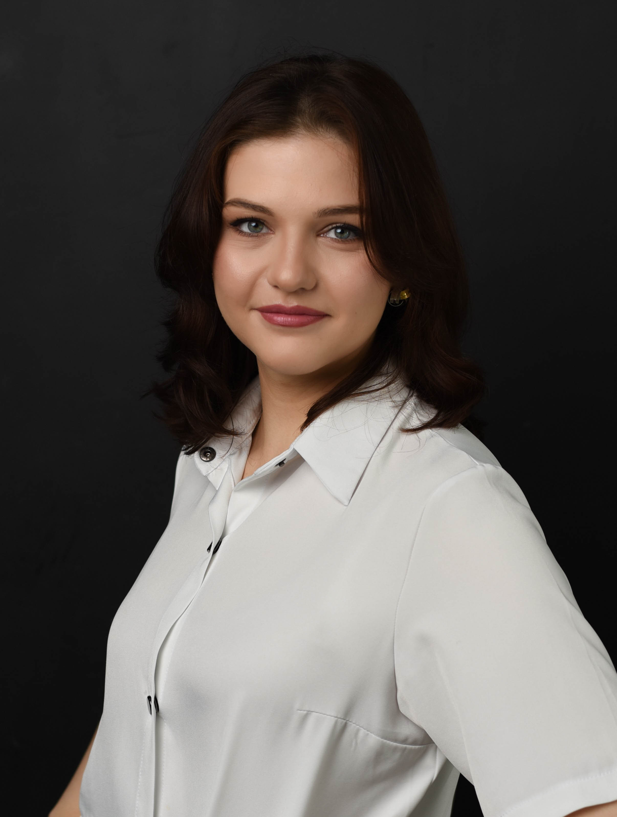 Студийная съемка для блога врача. Женский и семейный фотограф Людмила Богачкина