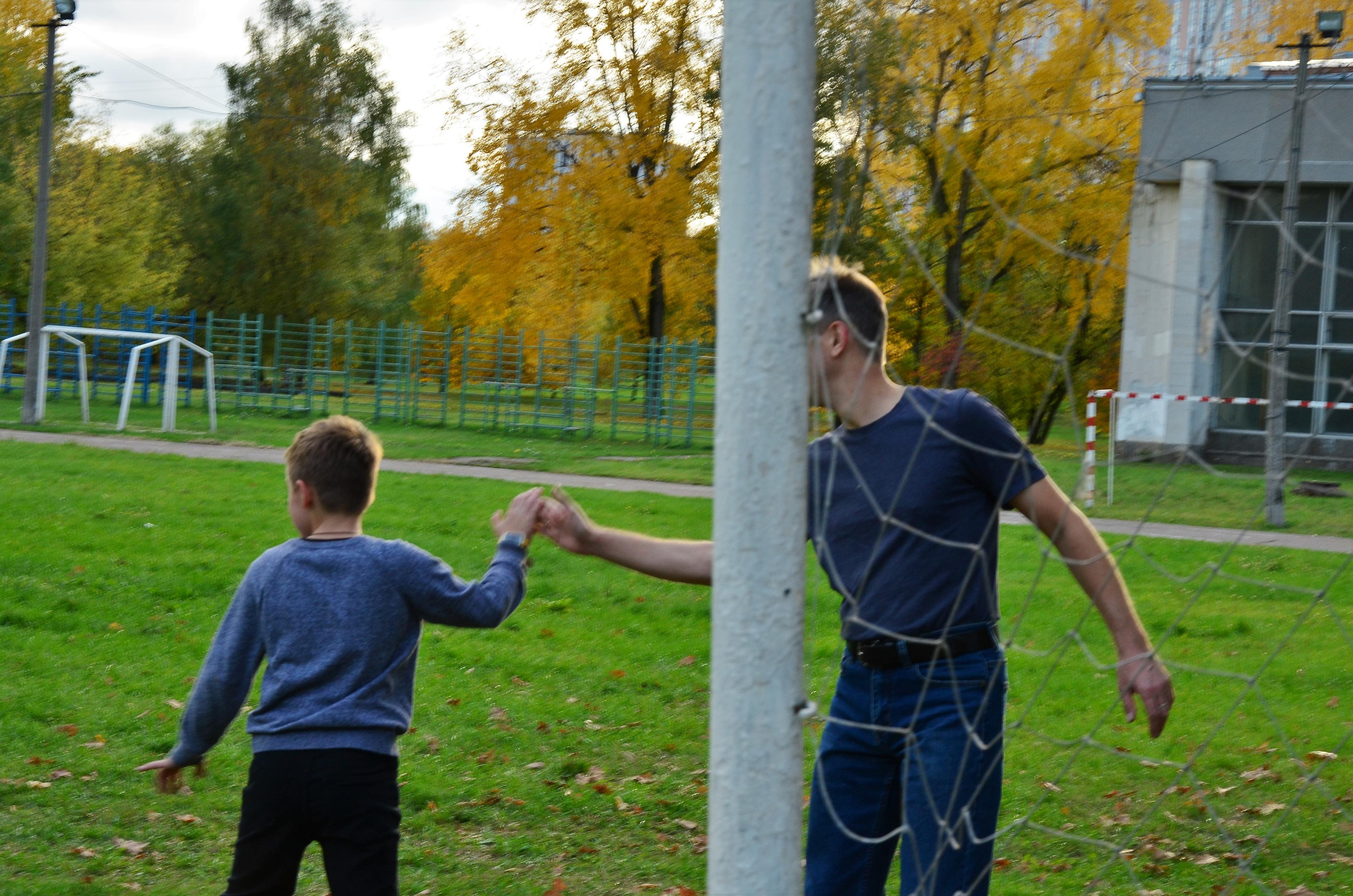 Семейная съемка в парке. В движении. Женский и семейный фотограф Людмила Богачкина