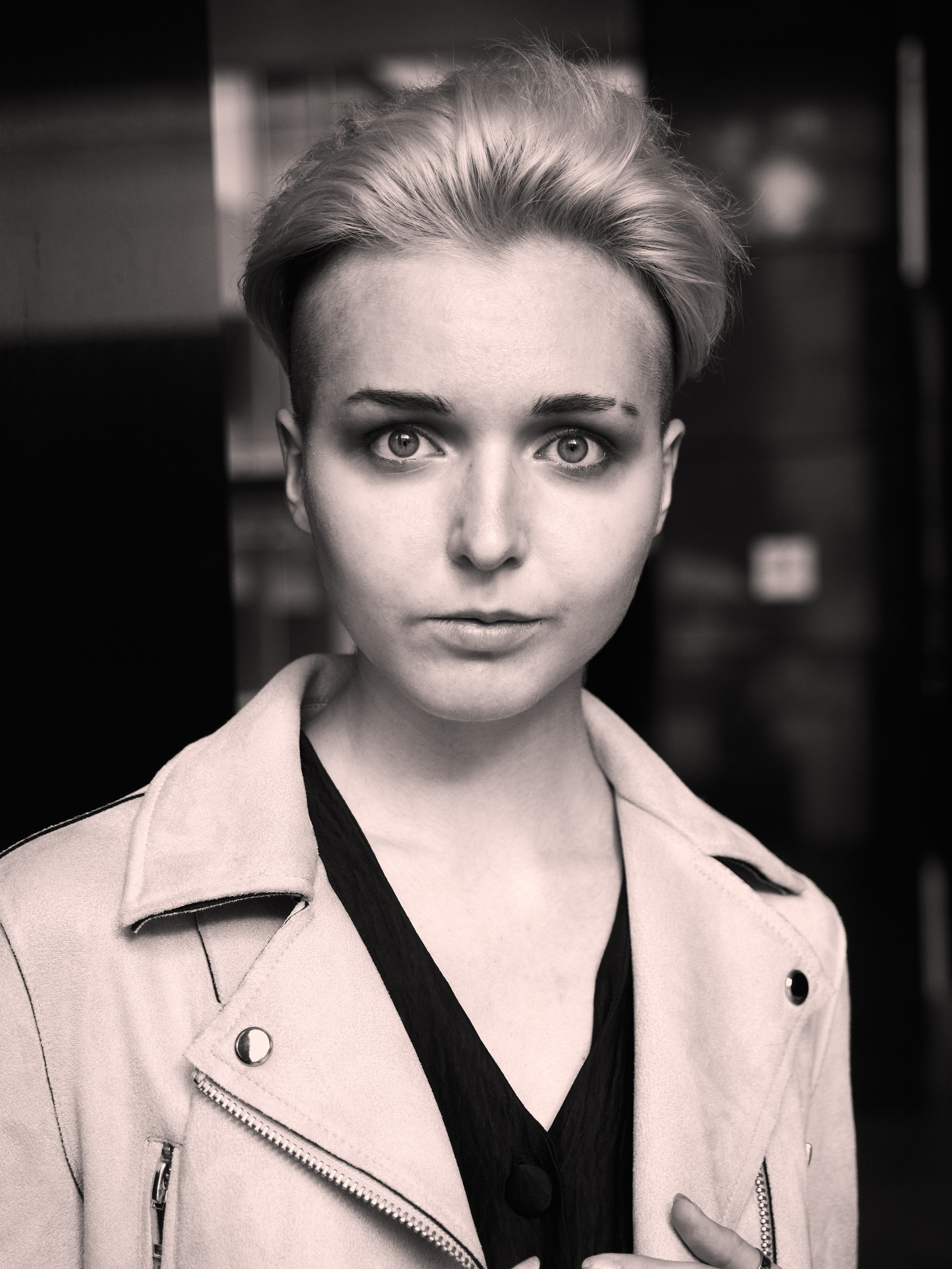 Стрит-съёмка с Марго. Фотограф в Москве Михаил Елизарьев