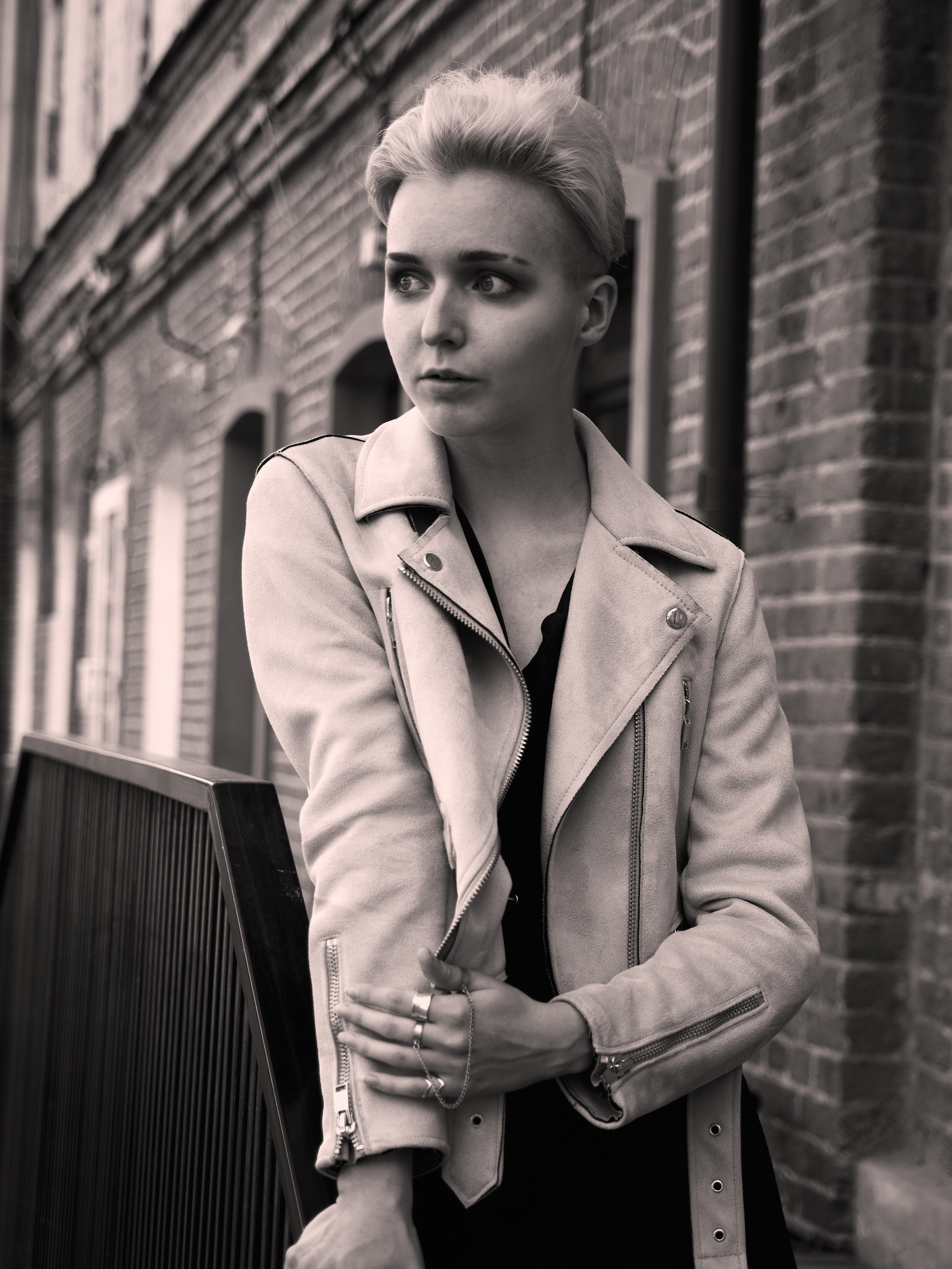 Стрит-съёмка с Марго. Фотограф в Москве Михаил Елизарьев