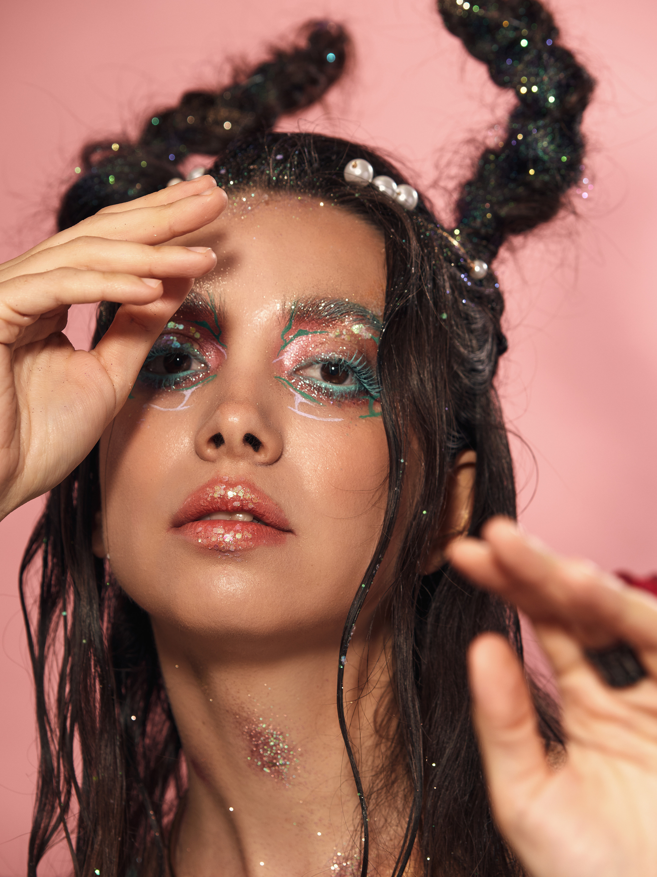 Катя с рожками. Фотограф в Москве Михаил Елизарьев