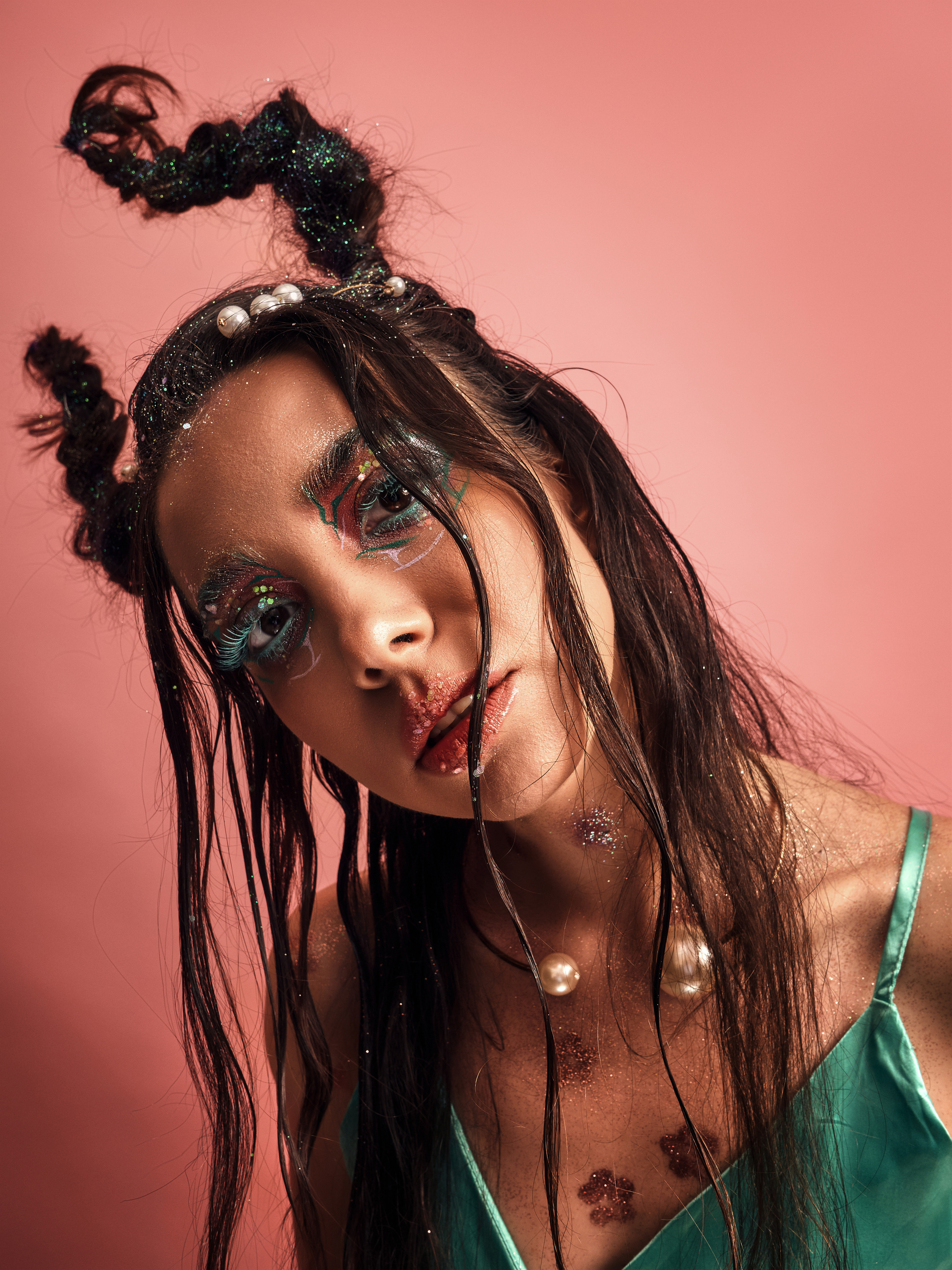 Катя с рожками. Фотограф в Москве Михаил Елизарьев