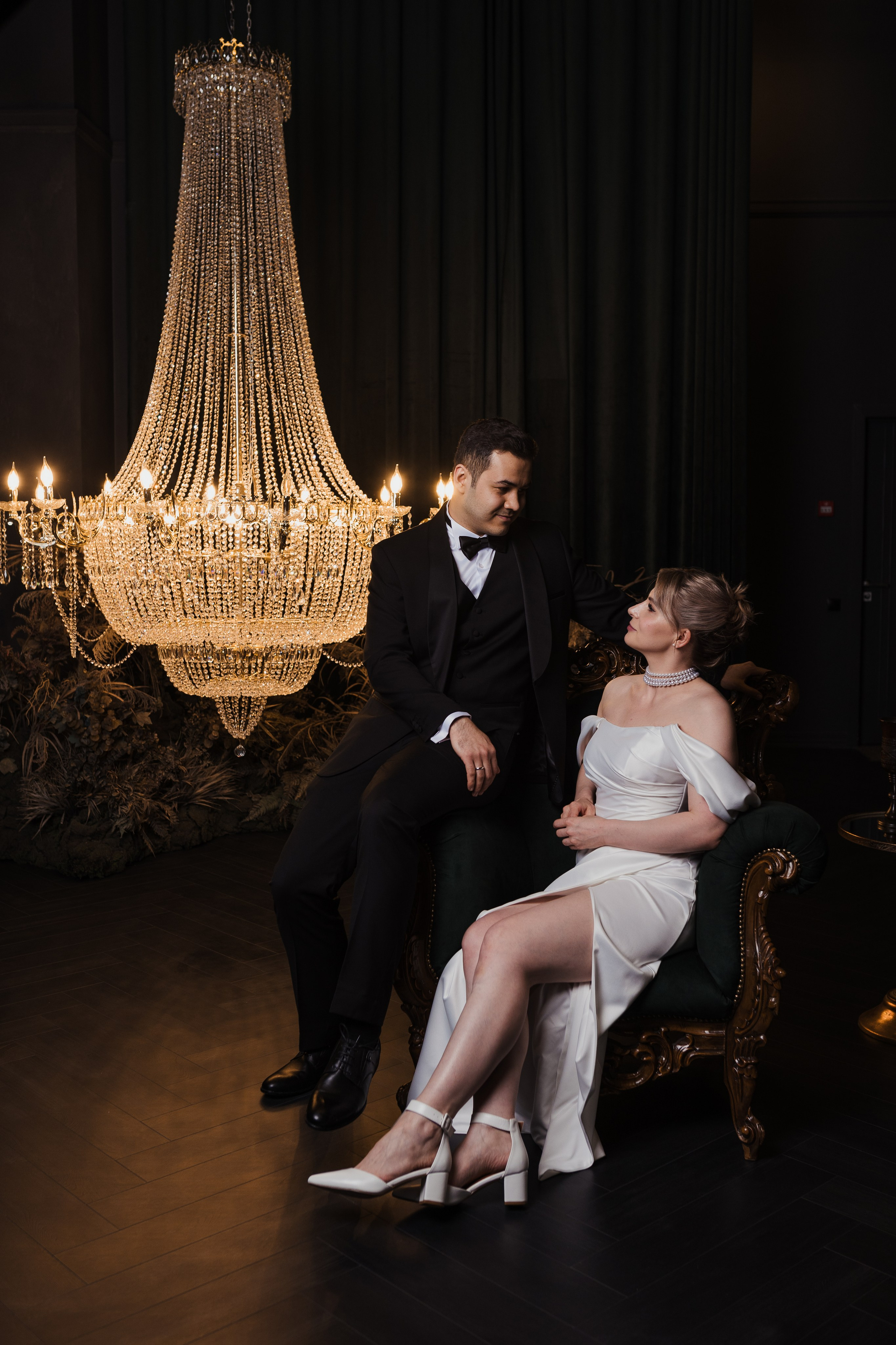 Свадебная фотопрогулка в Москве по центру. Свадебный фотограф в Москве Анна Полушина