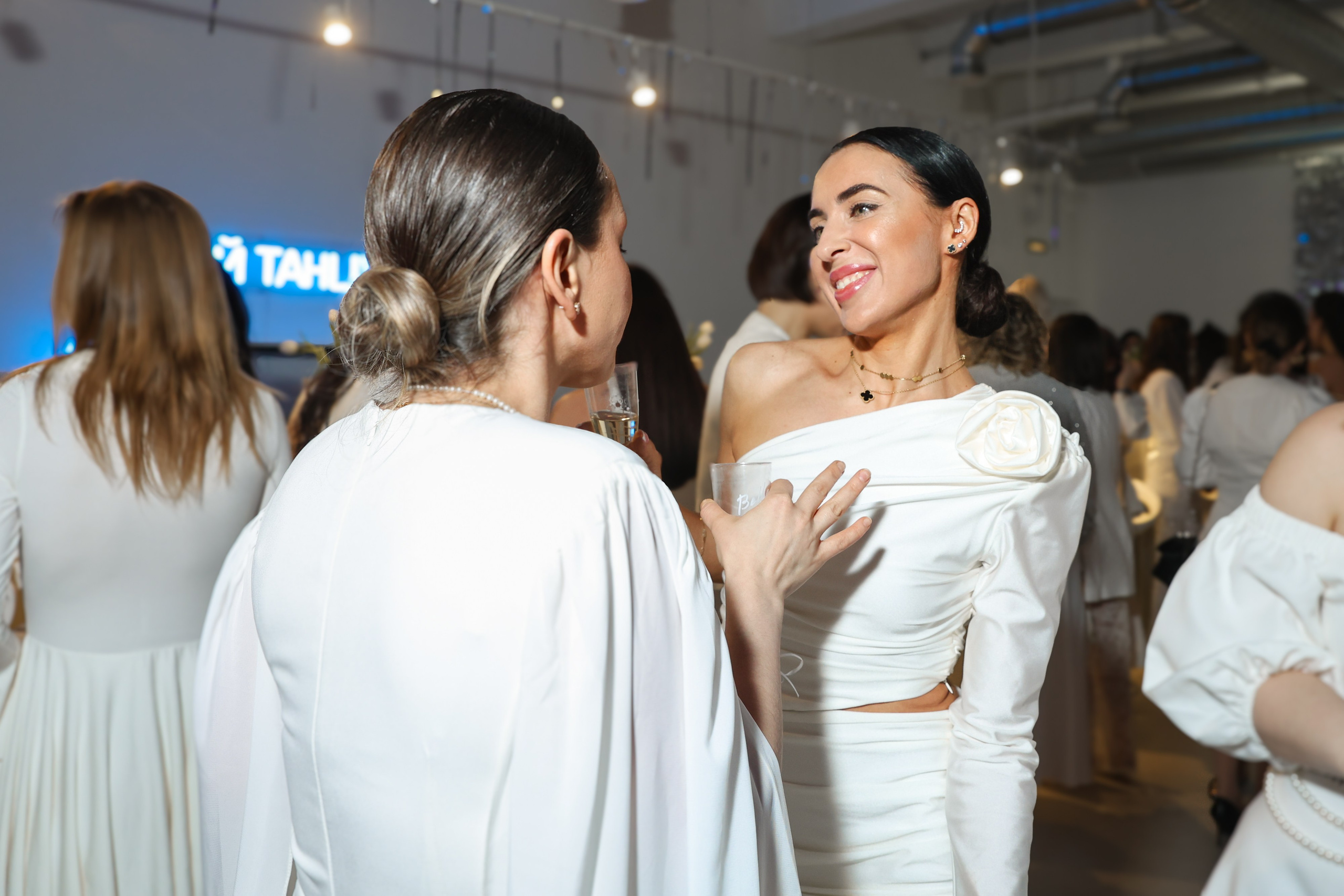 White party. Фотограф Дарья Попова