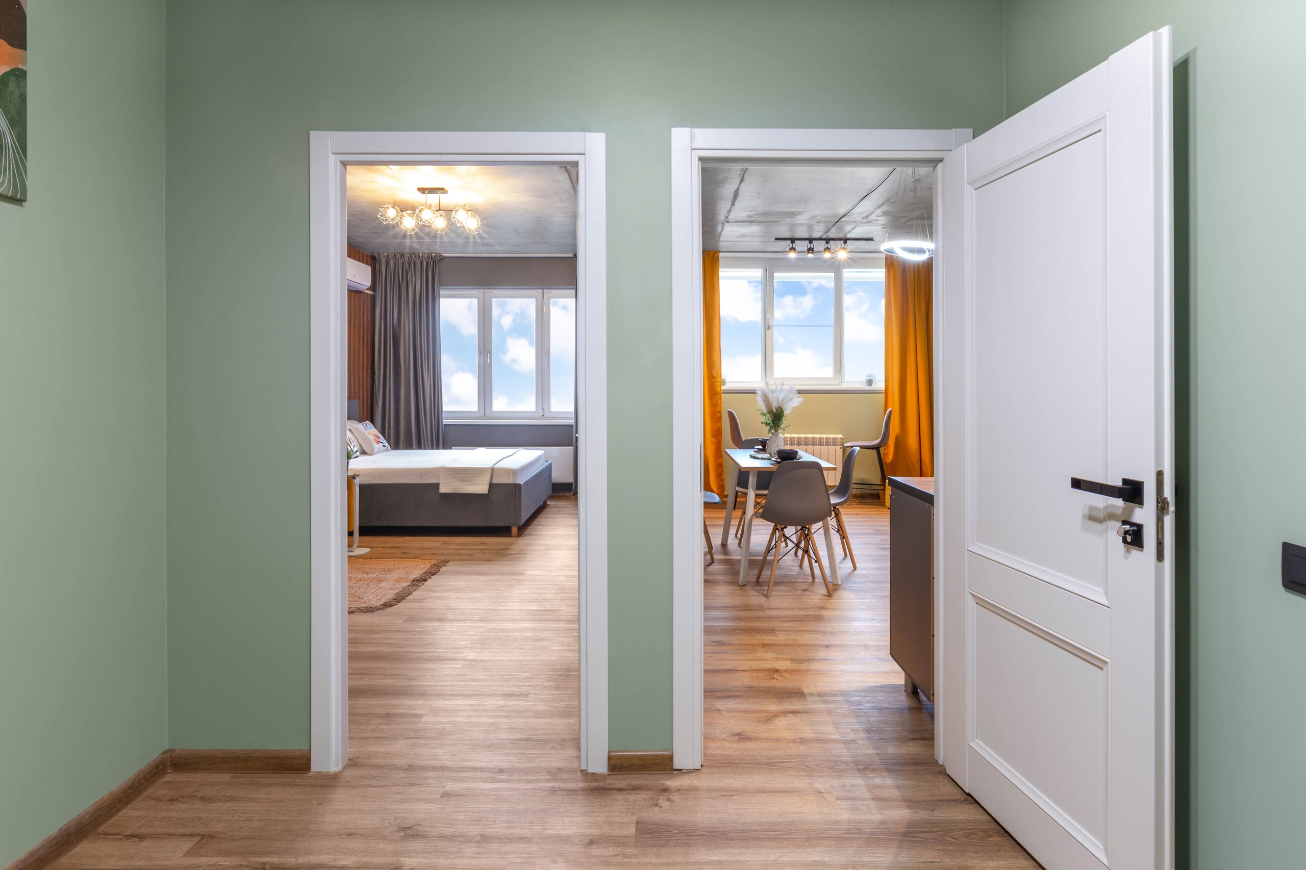 Профессиональный интерьерный фотограф из Воронежа. Фото помещений (квартир, помещений, производства, бизнеса).