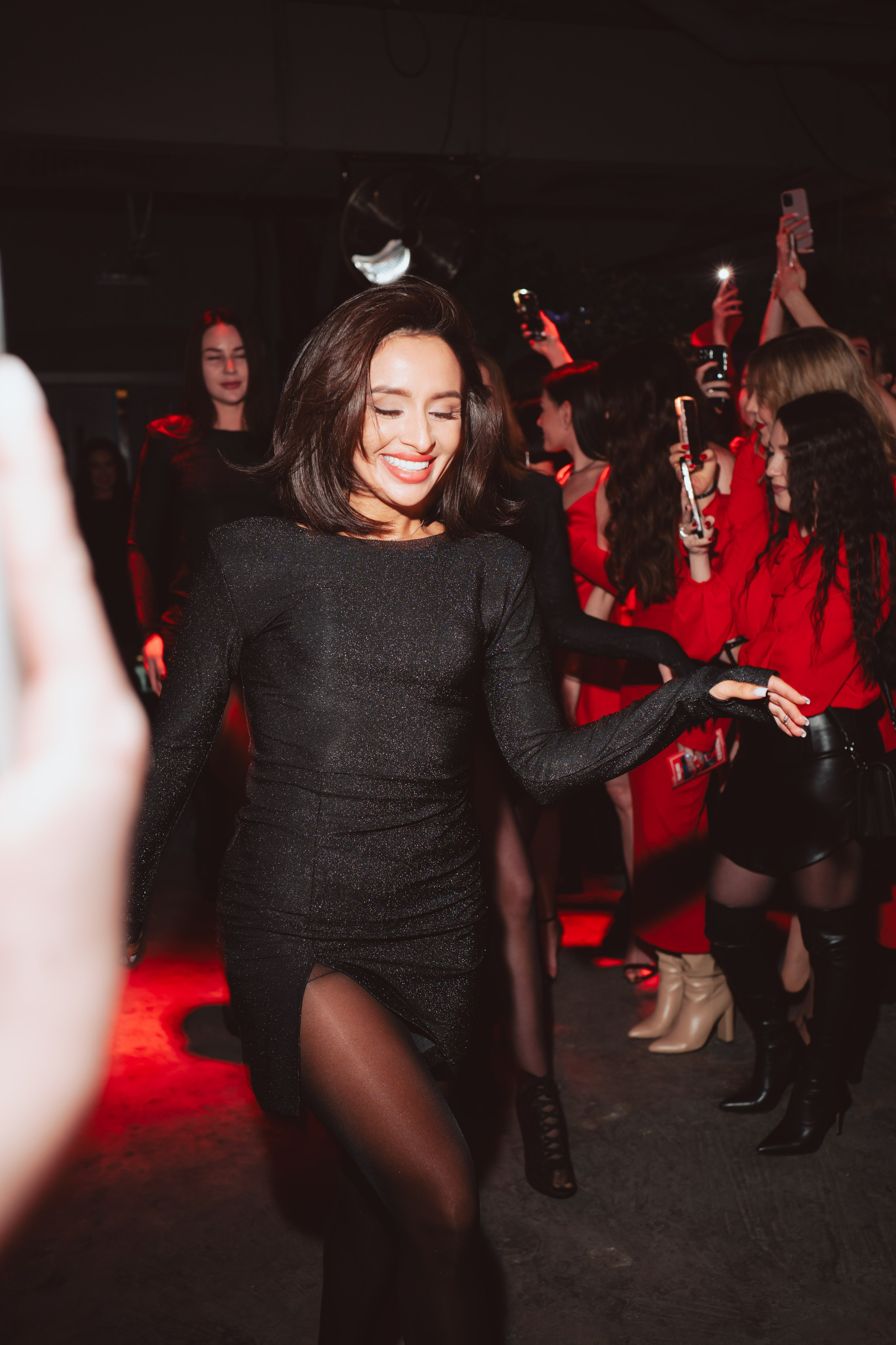 SO STRIP // Woman's moment. Репортажный фотограф в Казани Виктория Трунова