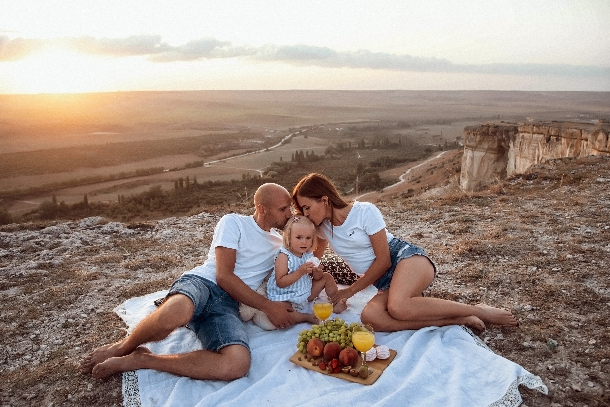 Love story. Свадебный и семейный фотограф и видеограф, Крым, Москва, Санкт -Петербург