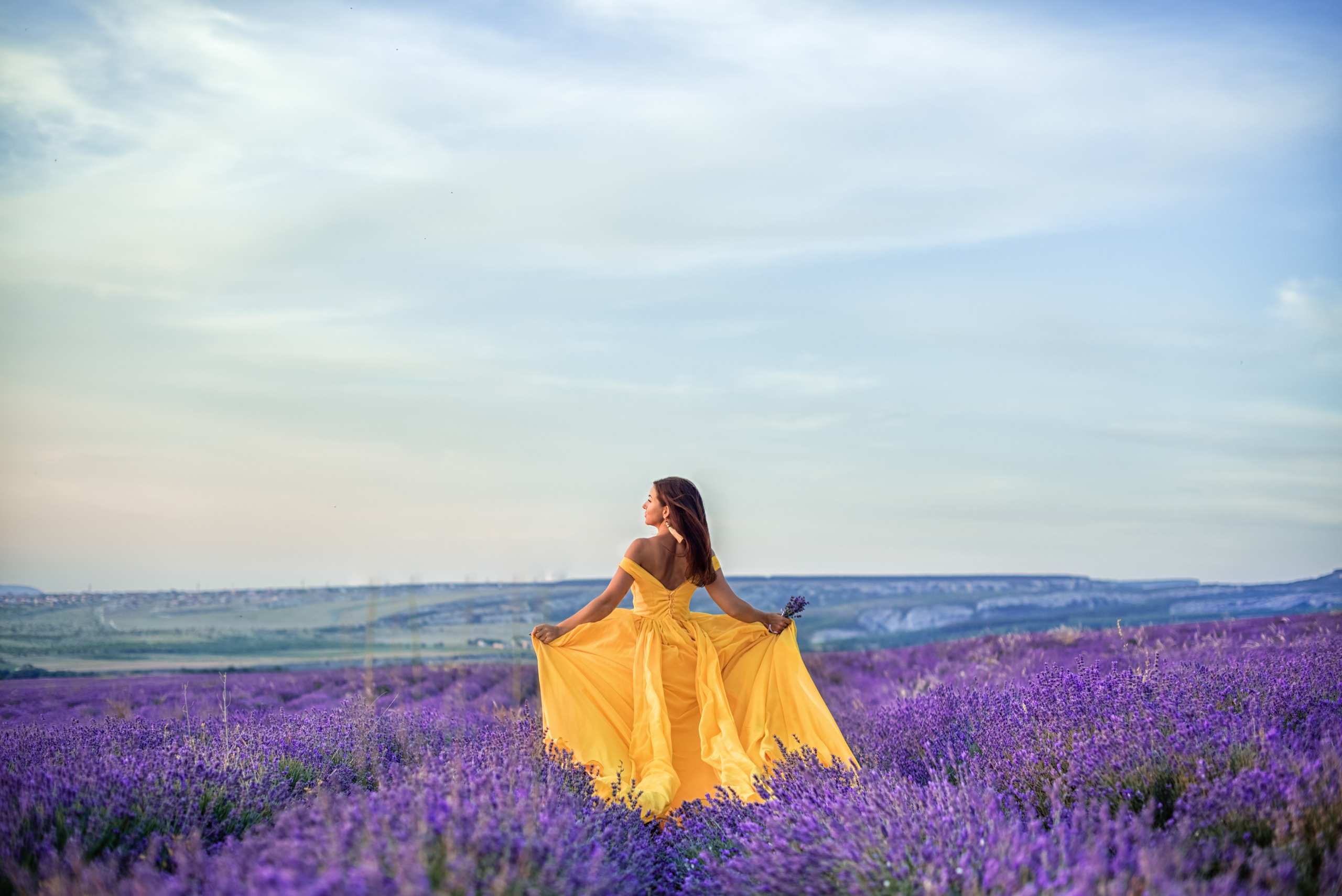Фотосессия в лаванде. Свадебный и семейный фотограф и видеограф, Крым, Москва, Санкт -Петербург