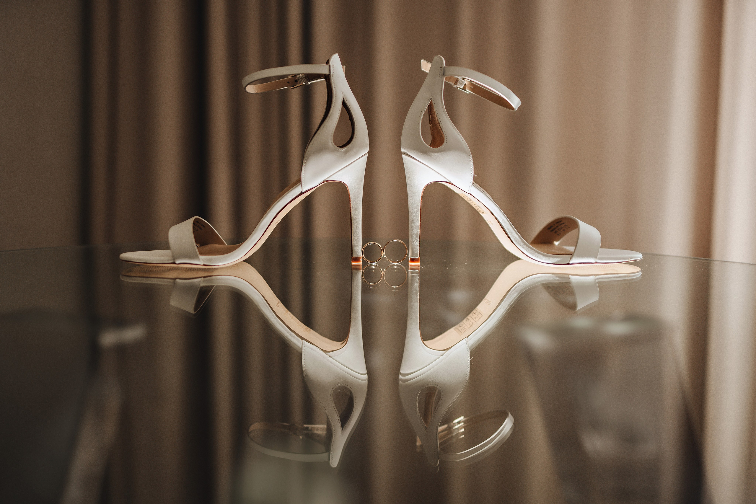 Виктория и Денис — История нежной любви и счастья. Фотограф Меняйло Евгений. Свадьба. Портрет. Репортаж. Семья. Контент