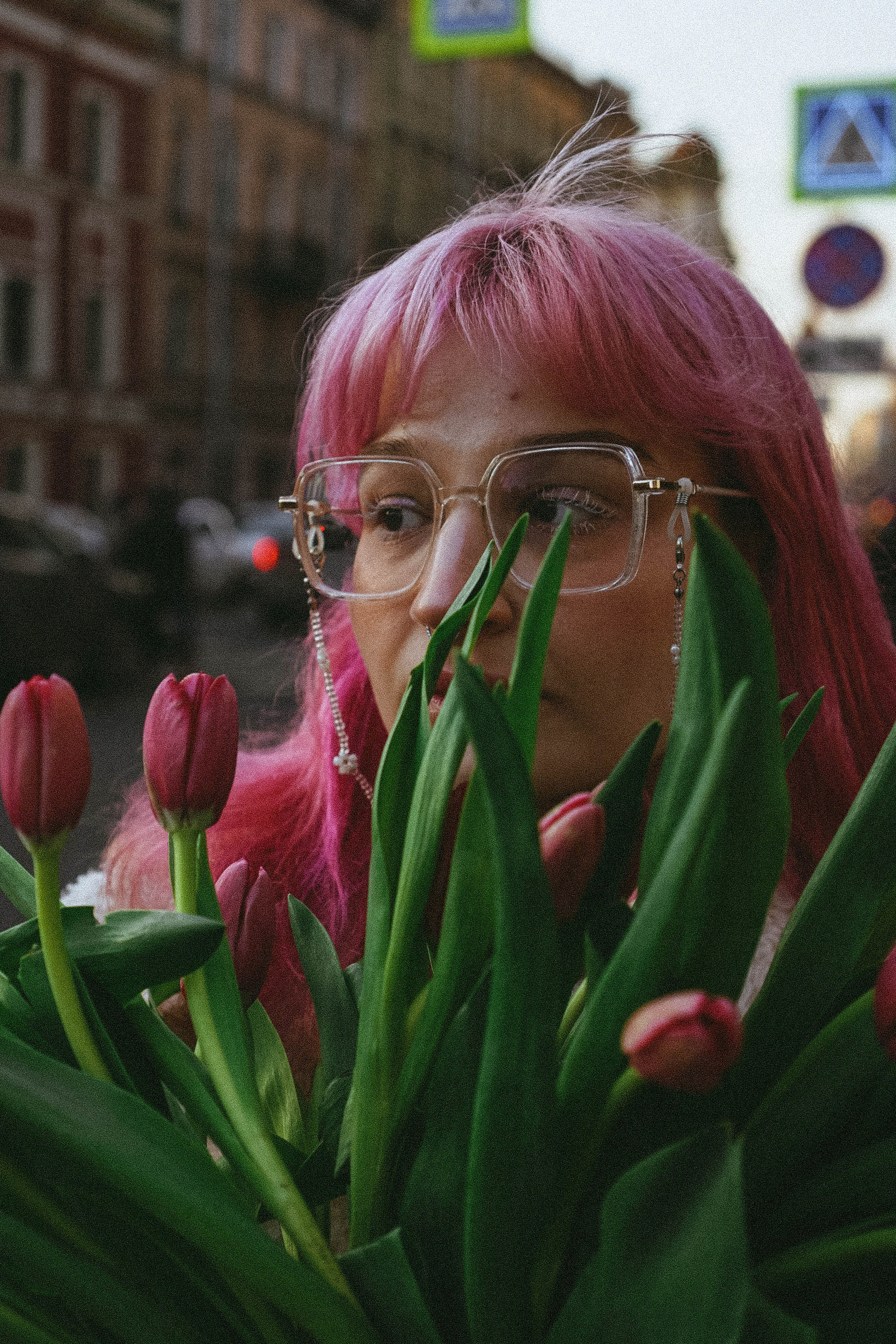 Прогулочная фотосессия с тюльпанами. Профессиональный фотограф, Санкт-Петербург — Виктория Богомолова