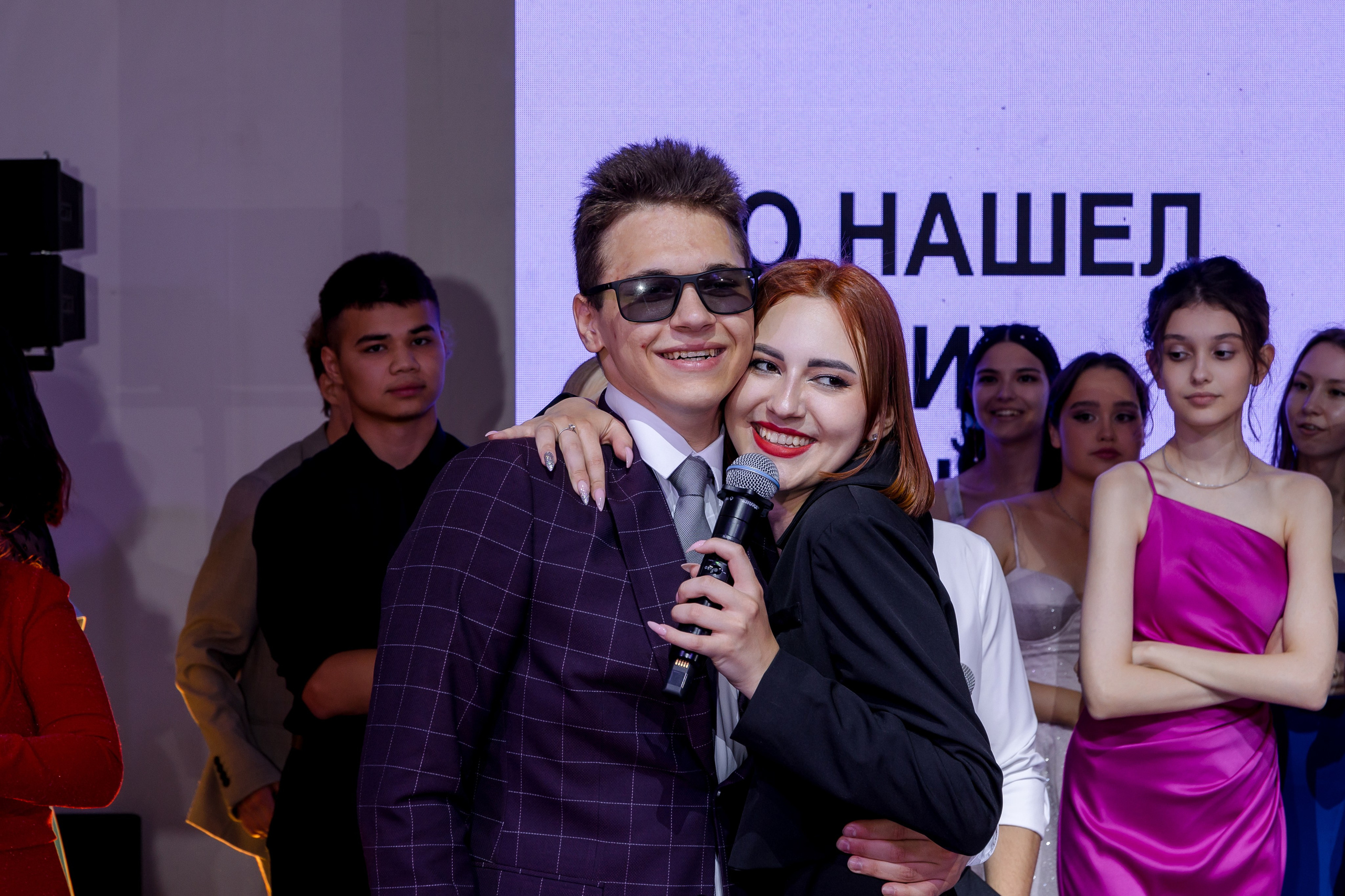 ВЫПУСКНОЙ White Place — Гимназия 52. Свадебный и семейный фотограф Динар Гильмутдинов