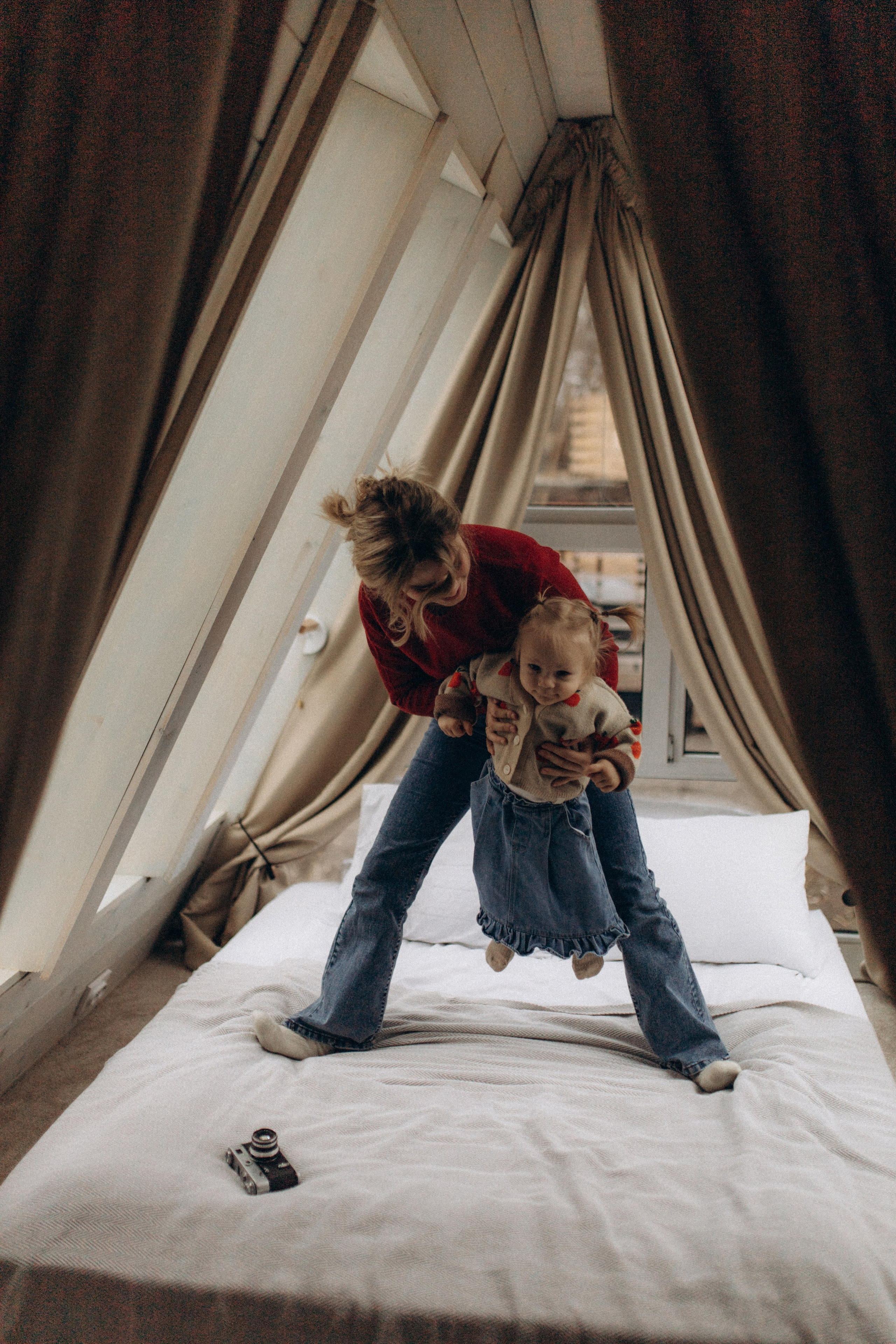 Алиса и мама. Семейный фотограф Губкин/Старый Оскол