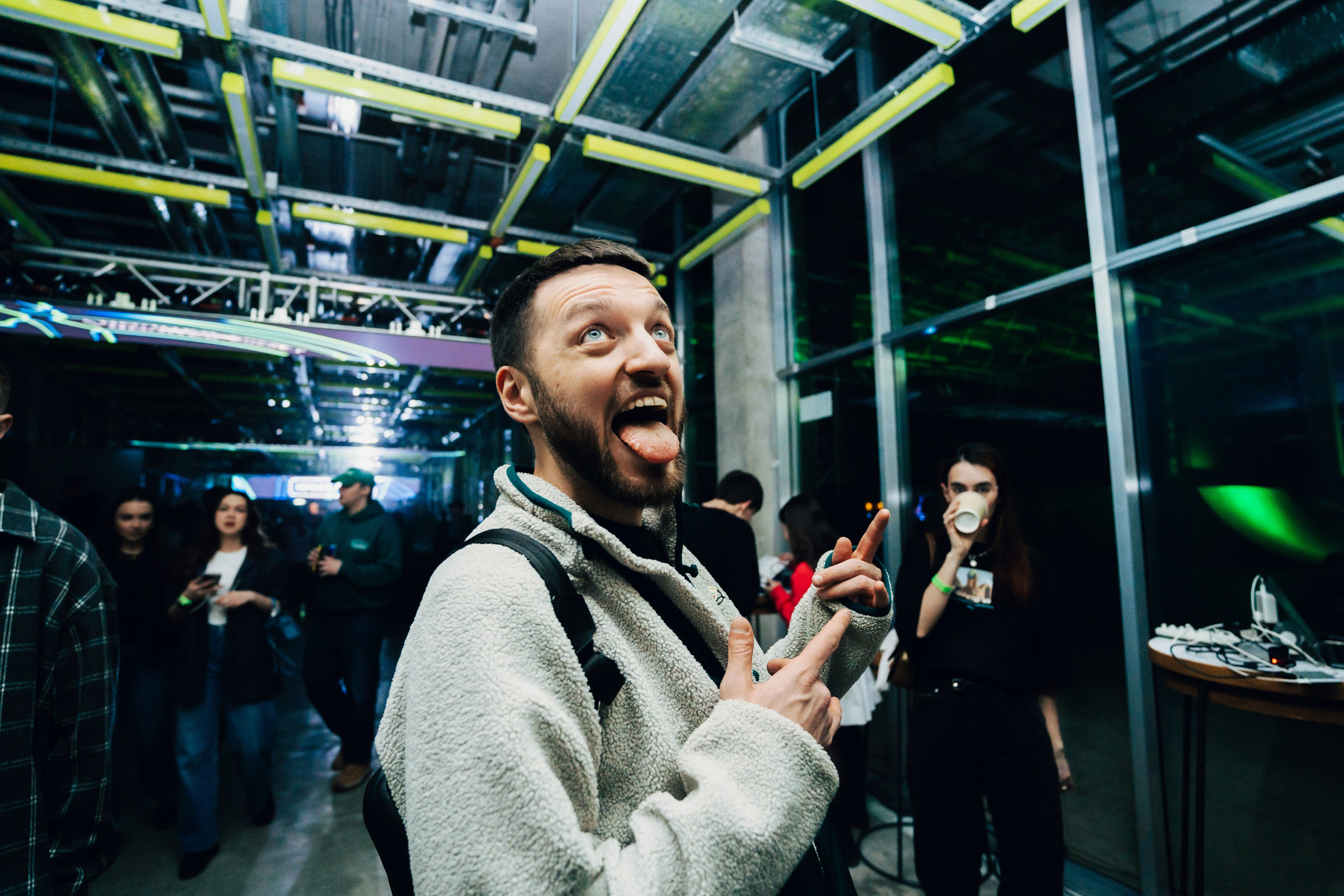 Ночная смена. Главная