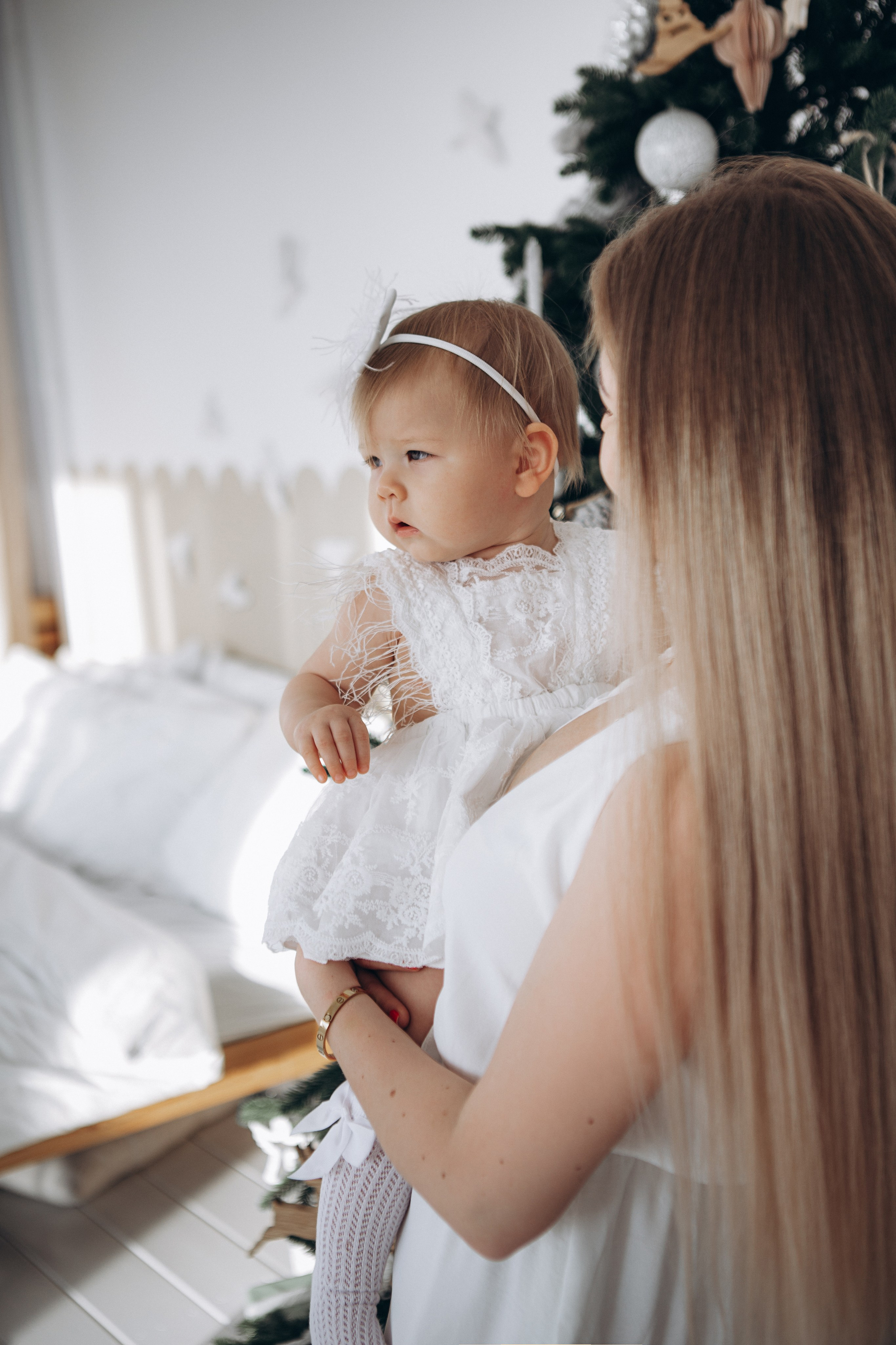 1 год Софие. Главная