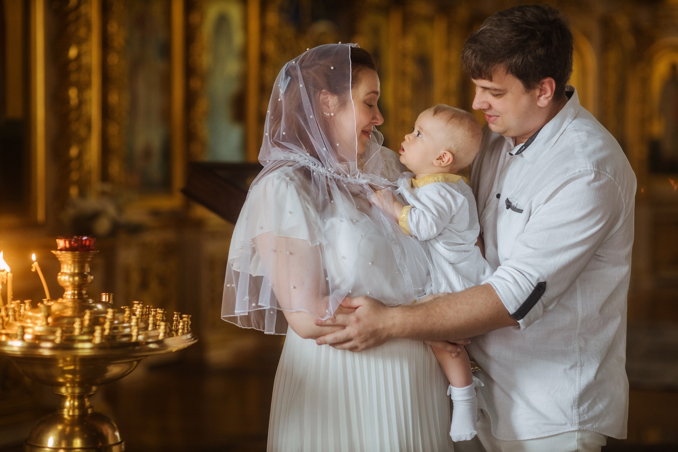 Таинство крещения. Фотографы в городе Волгограде — Людмила Агеева и Алексей Околелов