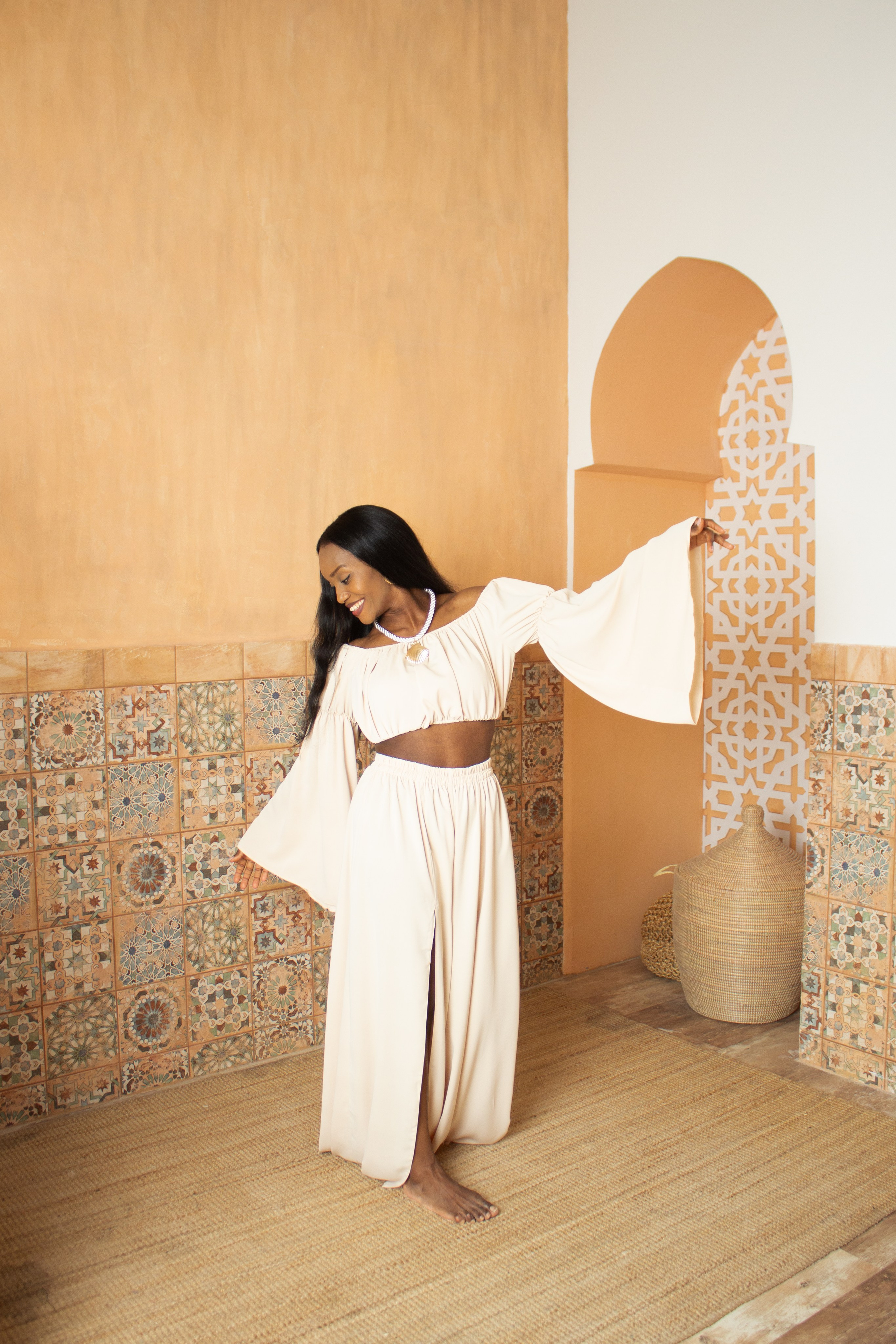 African style portrait, Morocco, studio photos, woman portrait, портрет девушки в фотостудии, студийная съемка, фотограф Соня с Земли, студийная фотосессия в Москве, женский портрет, портрет в студии с мягким светом, профессиональная студийная съемка, Марокко, африканский стиль, этно, этнический, этническая, бохо, ethno, ethnic, boho, Африка, Africa, professional studio photoshoot