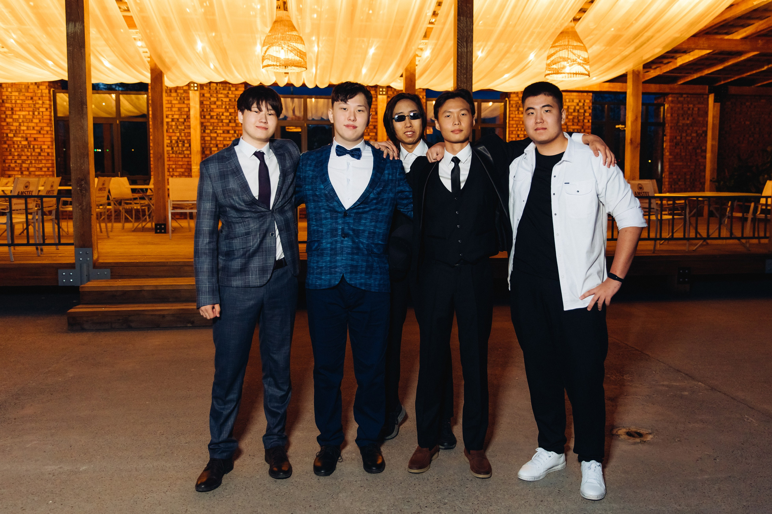 Выпускной вечер. 49 школа. Баран на корове. Свадебный и семейный фотограф в Улан-Удэ