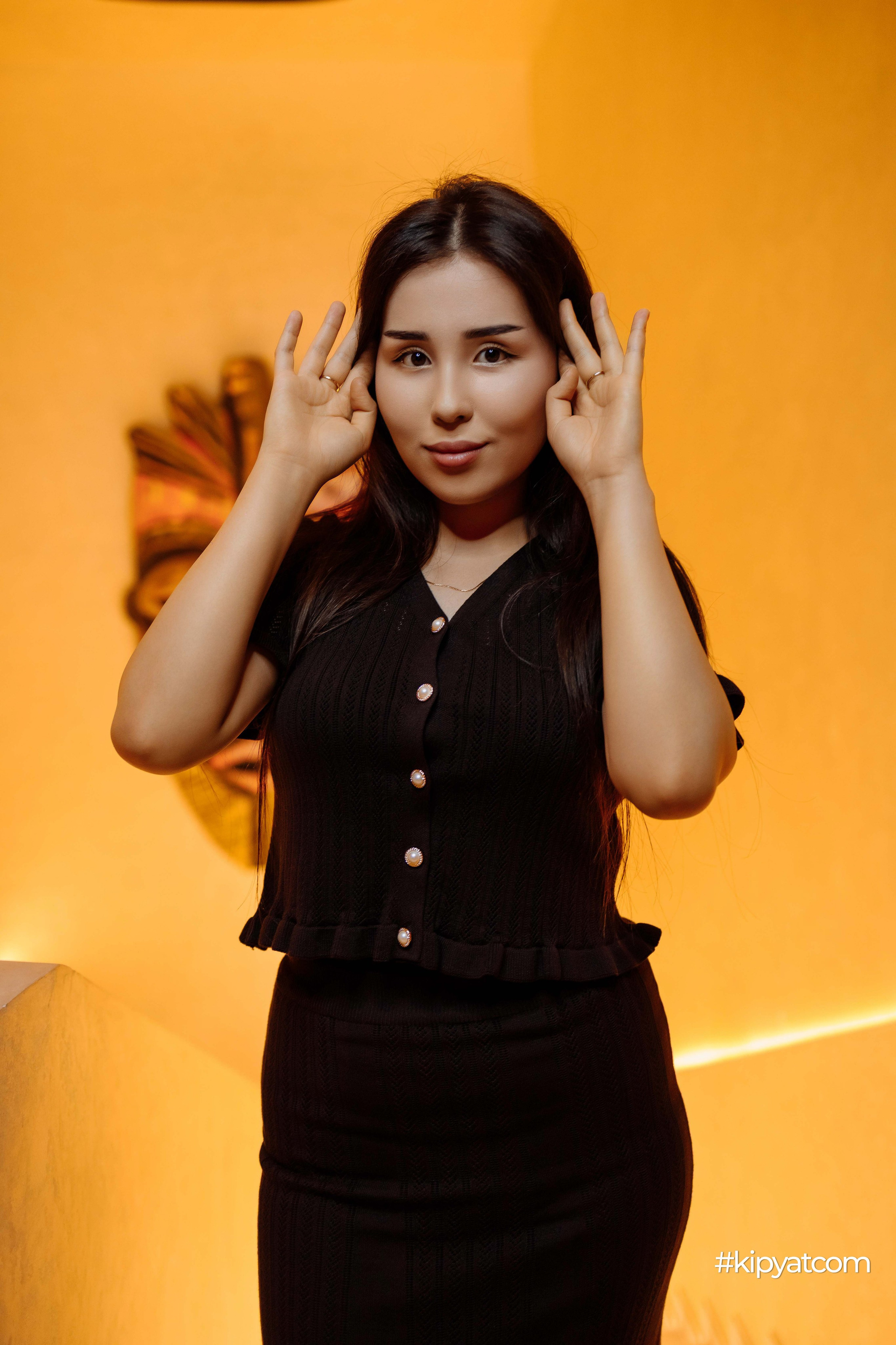 AVA